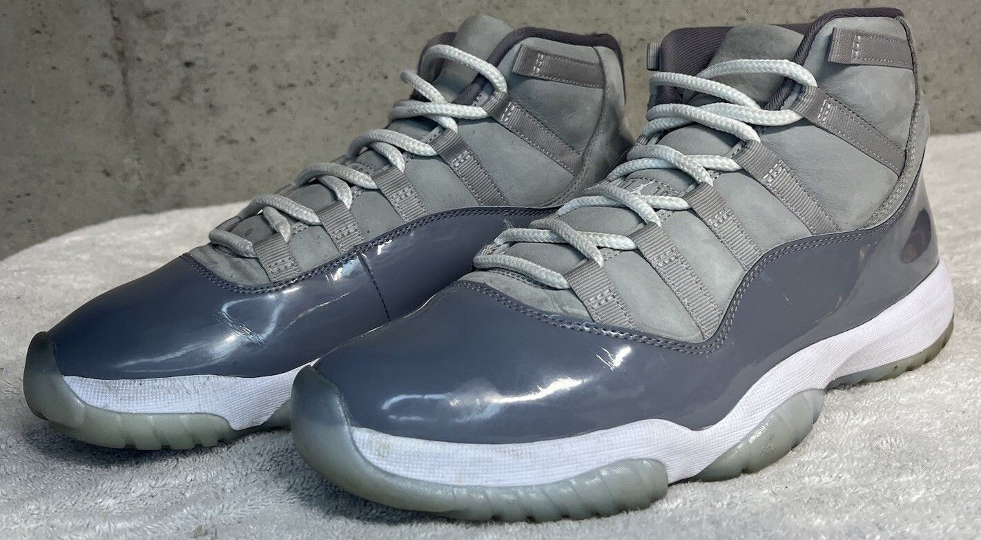 Jordan Brand Nike Air Jordan 11 Retro High Gray Size 11 OG Bred Concord Size US 11 / EU 44 - 1 Thumbnail