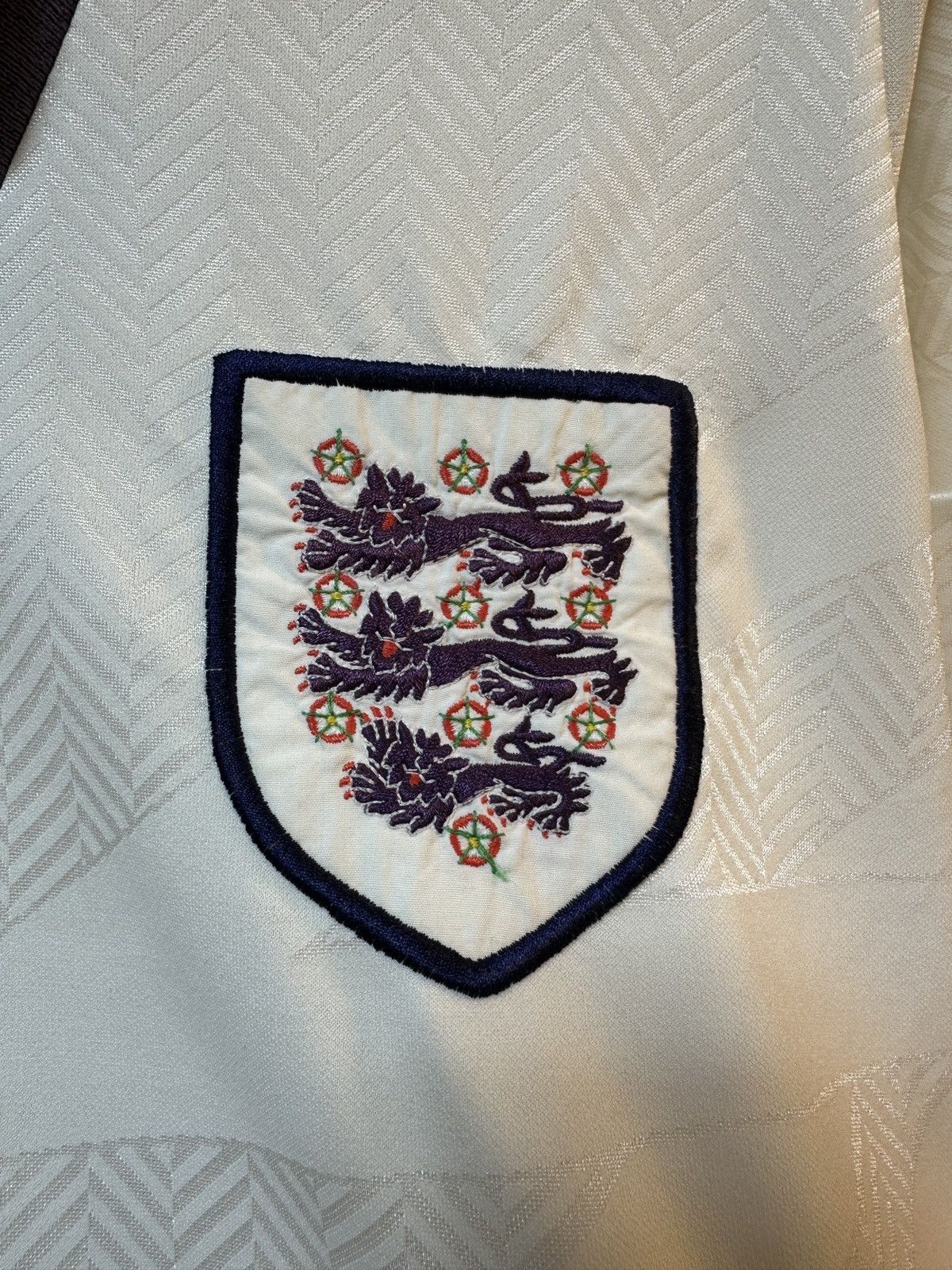 Umbro Vintage 1994 England Home Kit Size US L / EU 52-54 / 3 - 9 Thumbnail