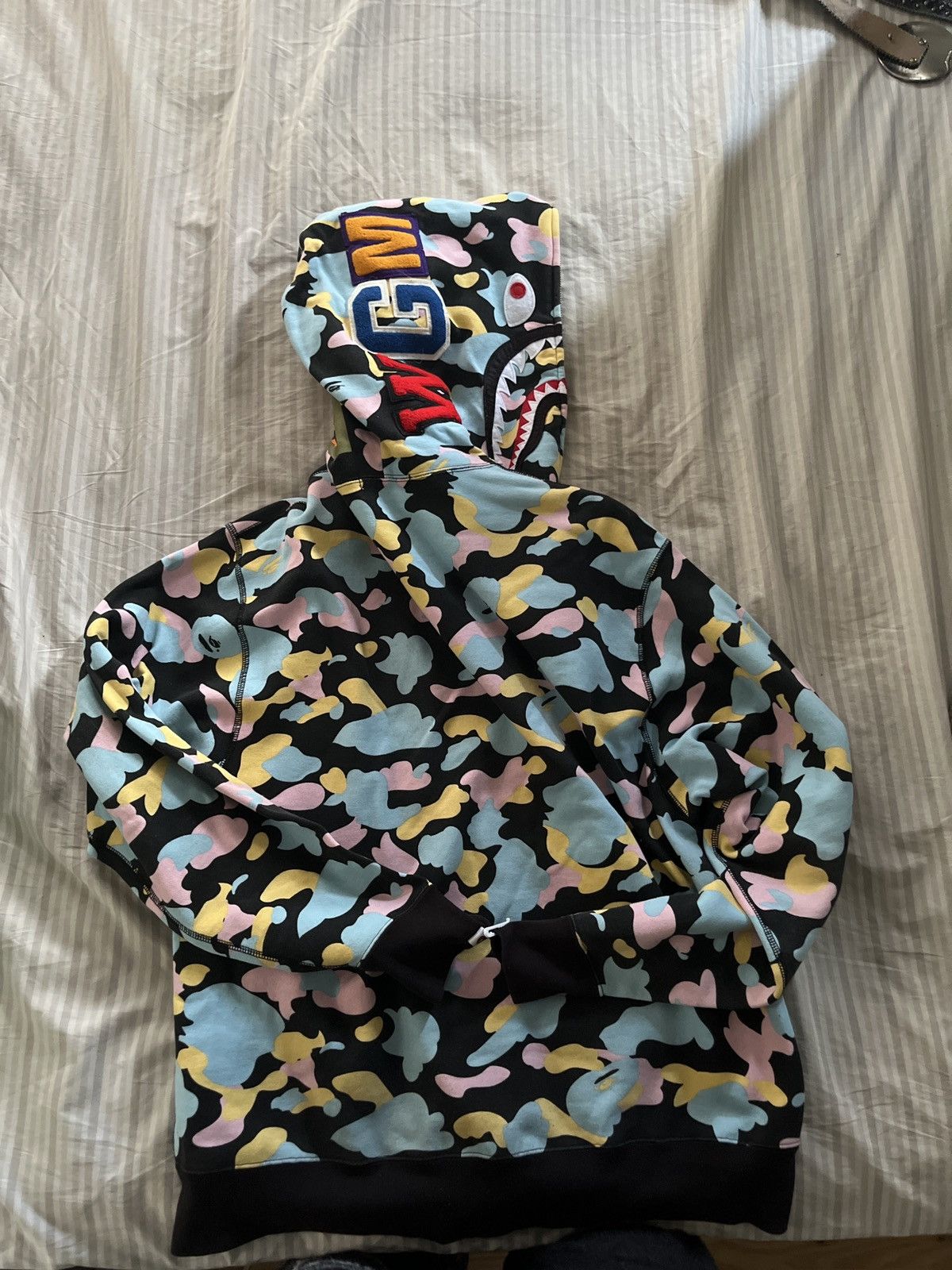 Bape New Multi Camo Shark Full Zip Hoodie Size US L / EU 52-54 / 3 - 1 Thumbnail