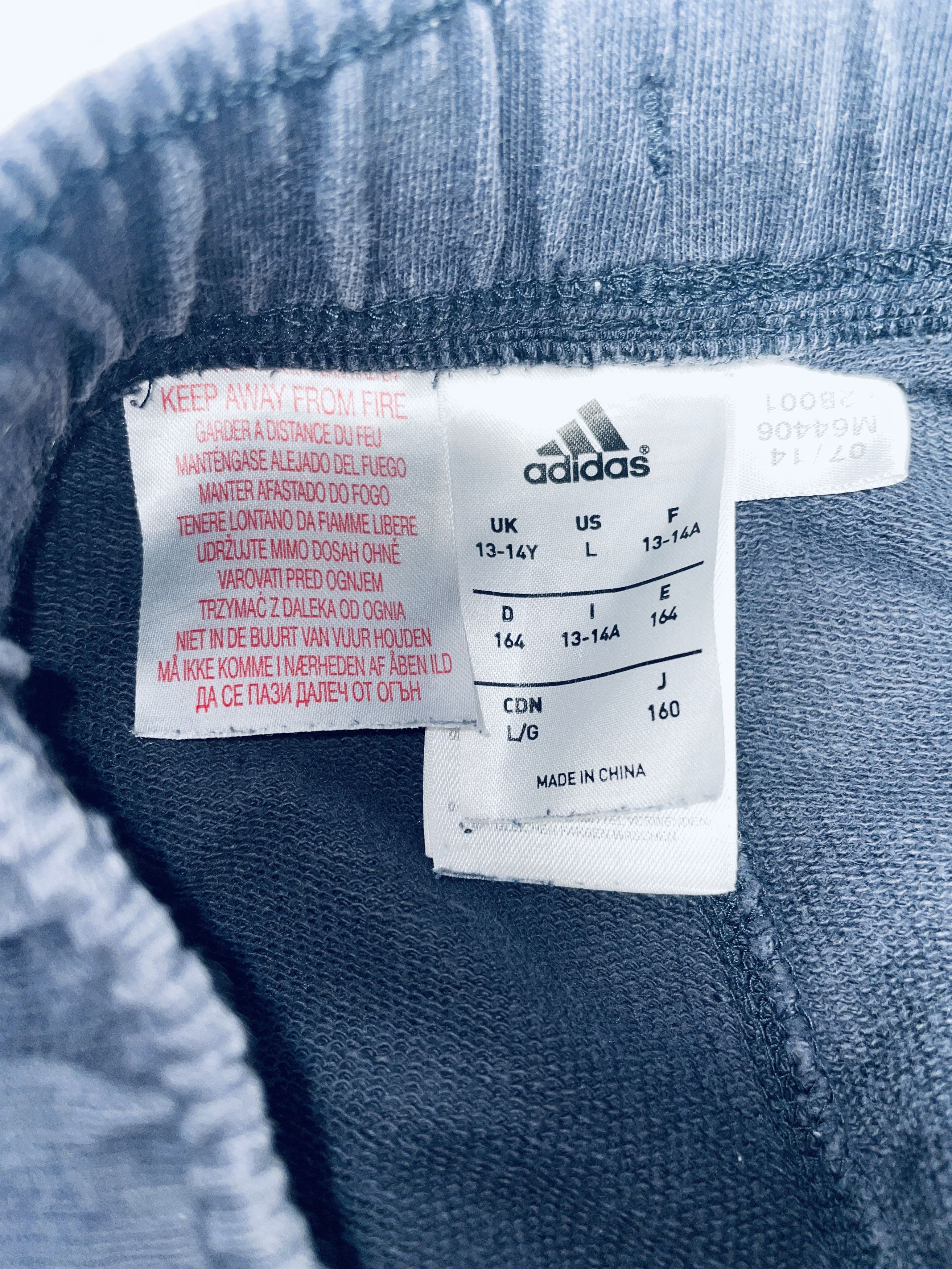 Adidas 👖 19,90 € – Adidas Sweatpants Jugend Gr. L Size US 38 / EU 54 - 3 Thumbnail