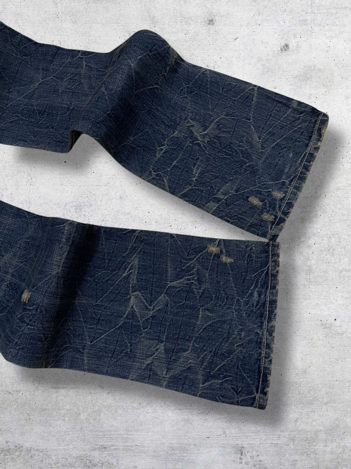 Japanese Brand VINTAGE NYLAUS JAPAN DESIGNER 90S FLARED MUDWASH GOLD DENIM Size US 26 / EU 42 - 12 Thumbnail