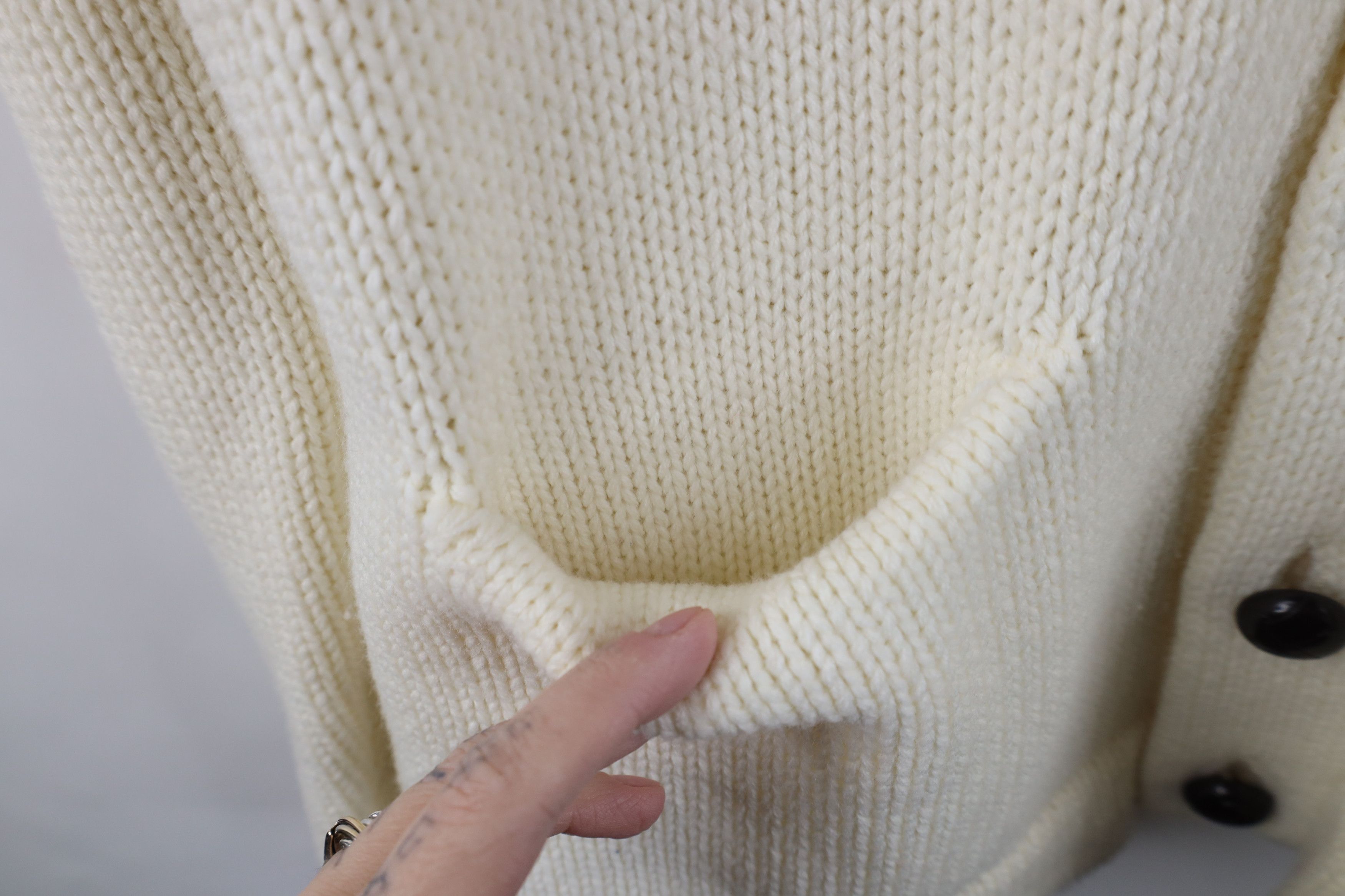 Vintage Vintage 70s Dapper Ribbed Knit Shawl Cardigan Sweater Cream Size US L / EU 52-54 / 3 - 5 Thumbnail