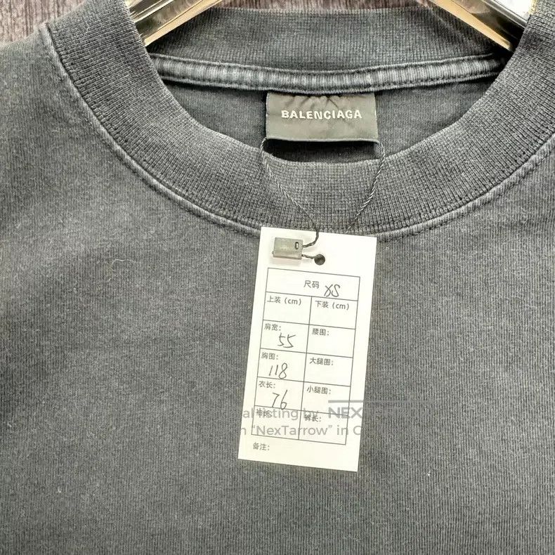 Balenciaga Balenciaga Flame Letter Logo Short Sleeve XS Size Size US XS / EU 42 / 0 - 3 Thumbnail