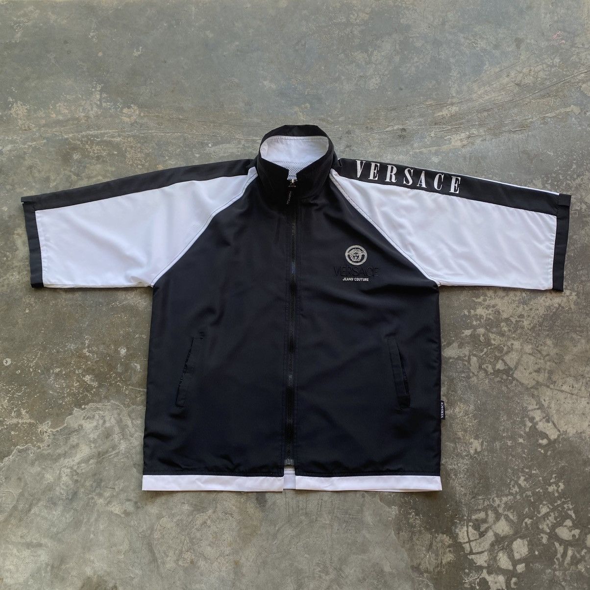 Versace Jeans Couture 1990s VERSACE Boxy Oversize Sweater MIKE TYSON ERA Size US XL / EU 56 / 4 - 5 Thumbnail