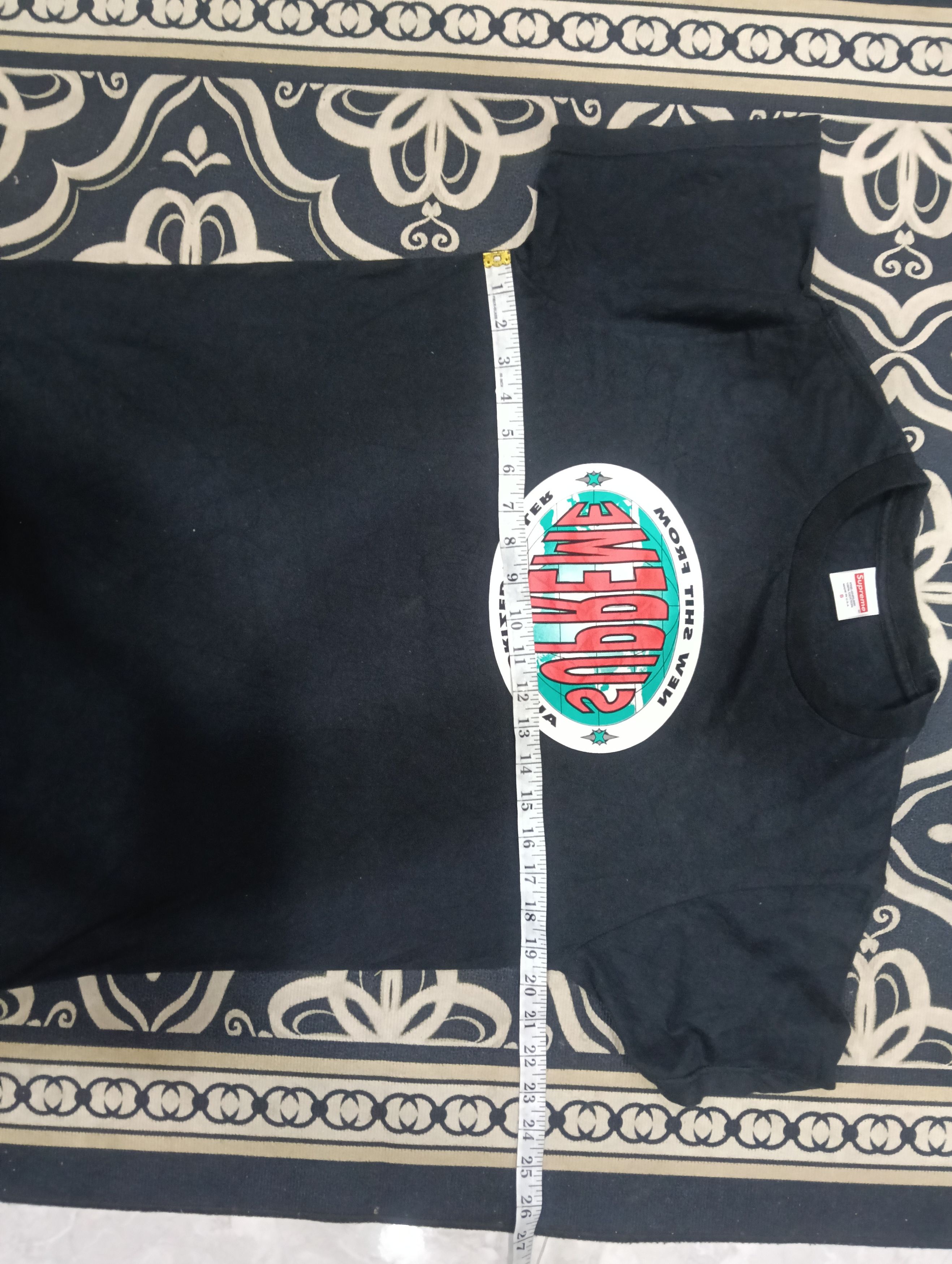 Supreme Vintage Supreme Size US M / EU 48-50 / 2 - 6 Thumbnail