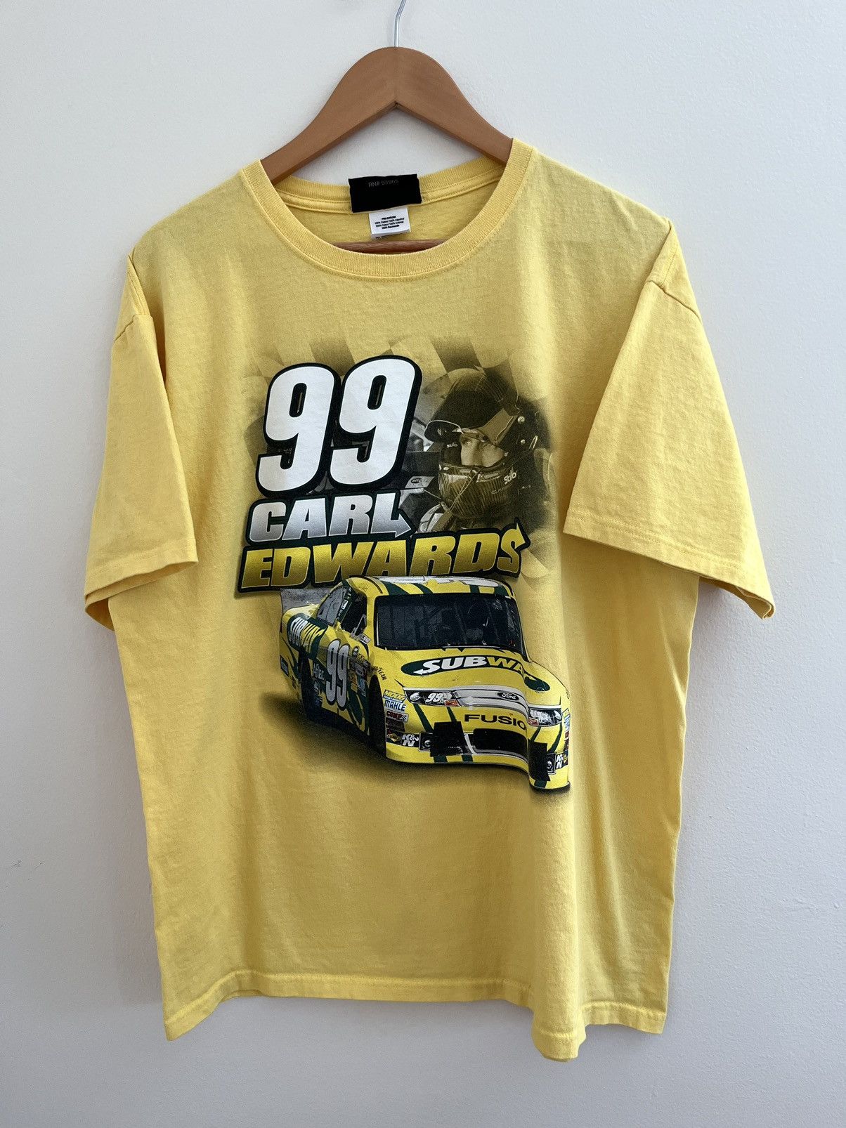 Chase Authentics × Vintage Vintage 00’s Carl Edwards #99 Nascar Racing T-Shirt Size US XL / EU 56 / 4 - 1 Thumbnail
