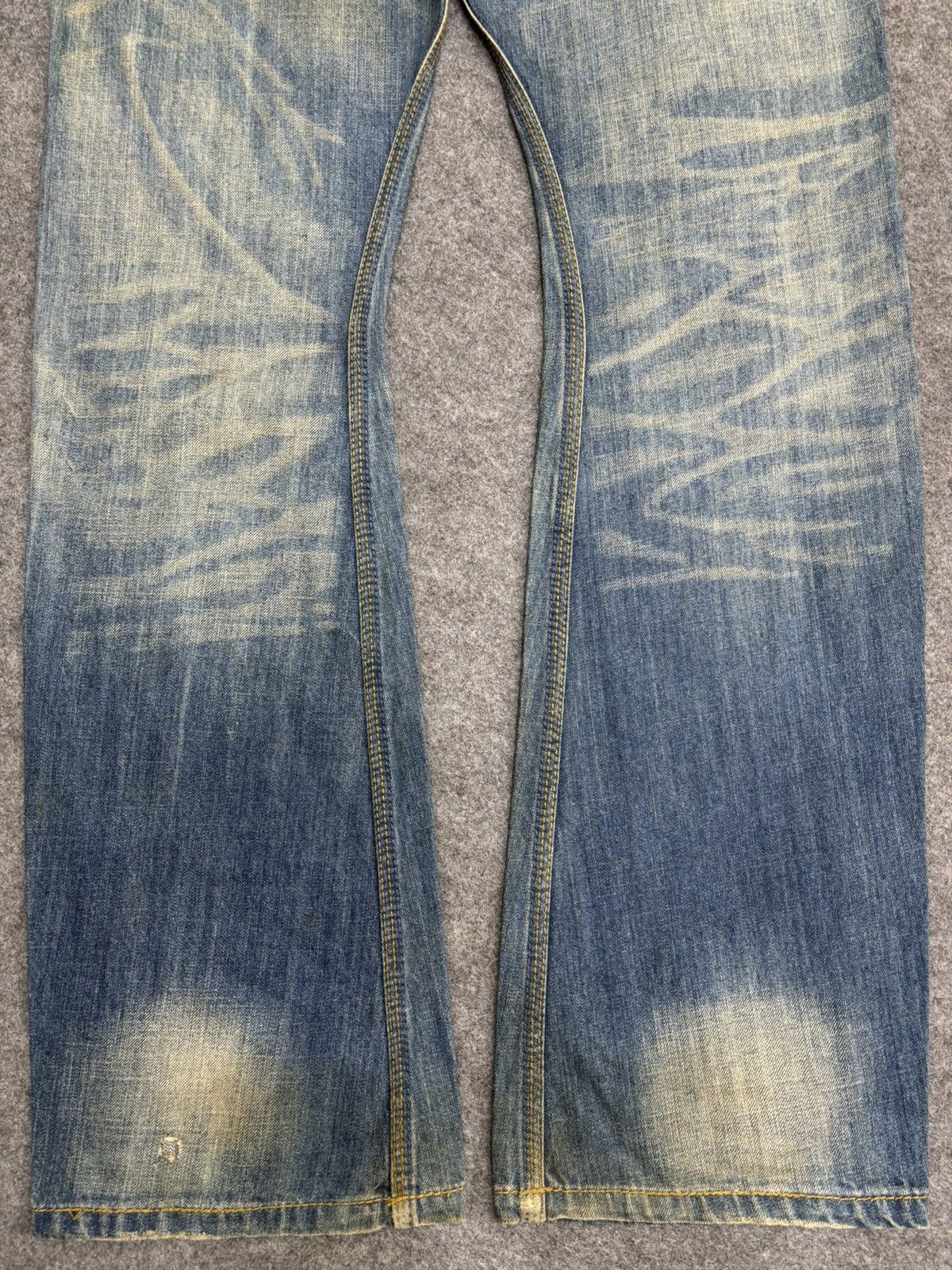 Japanese Brand 💥Japan Style Flare💥Hideaways Curve Distressed Denim F582 Size US 33 - 18 Thumbnail