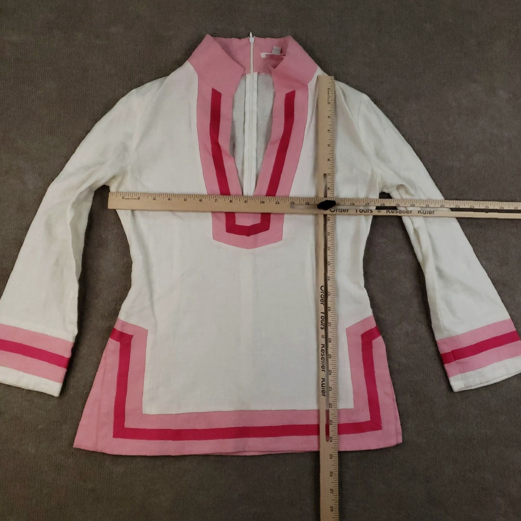 Alice + Olivia Alice + Olivia Shirt Womens Small White Pink V-Neck Linen Pullover Long Sleeve Size S / US 4 / IT 40 - 2 Thumbnail