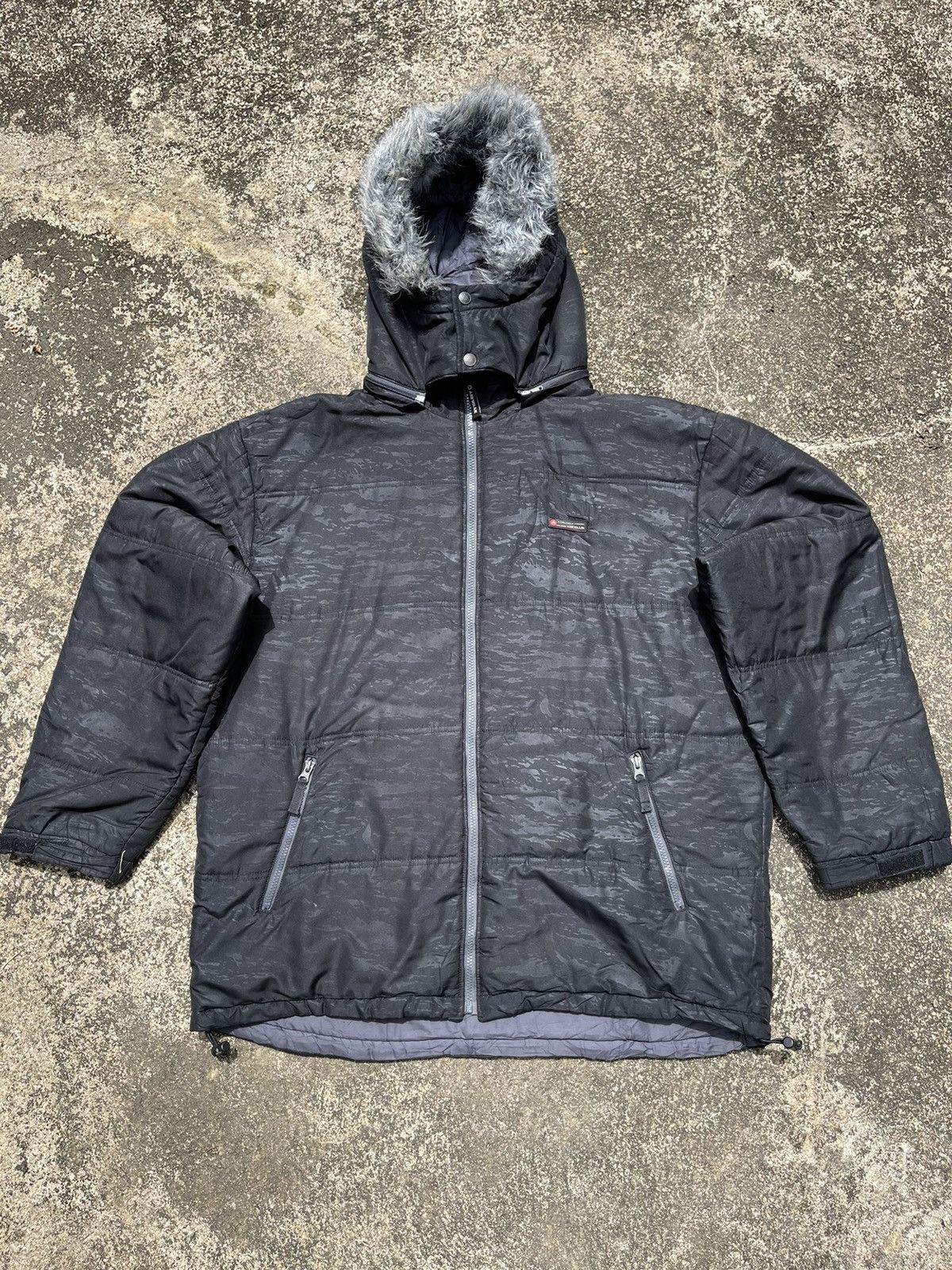 Airwalk Airwalk Vintage Black Puffer Jacket Faux Fur Hood 3L Size US XXL / EU 58 / 5 - 1 Thumbnail