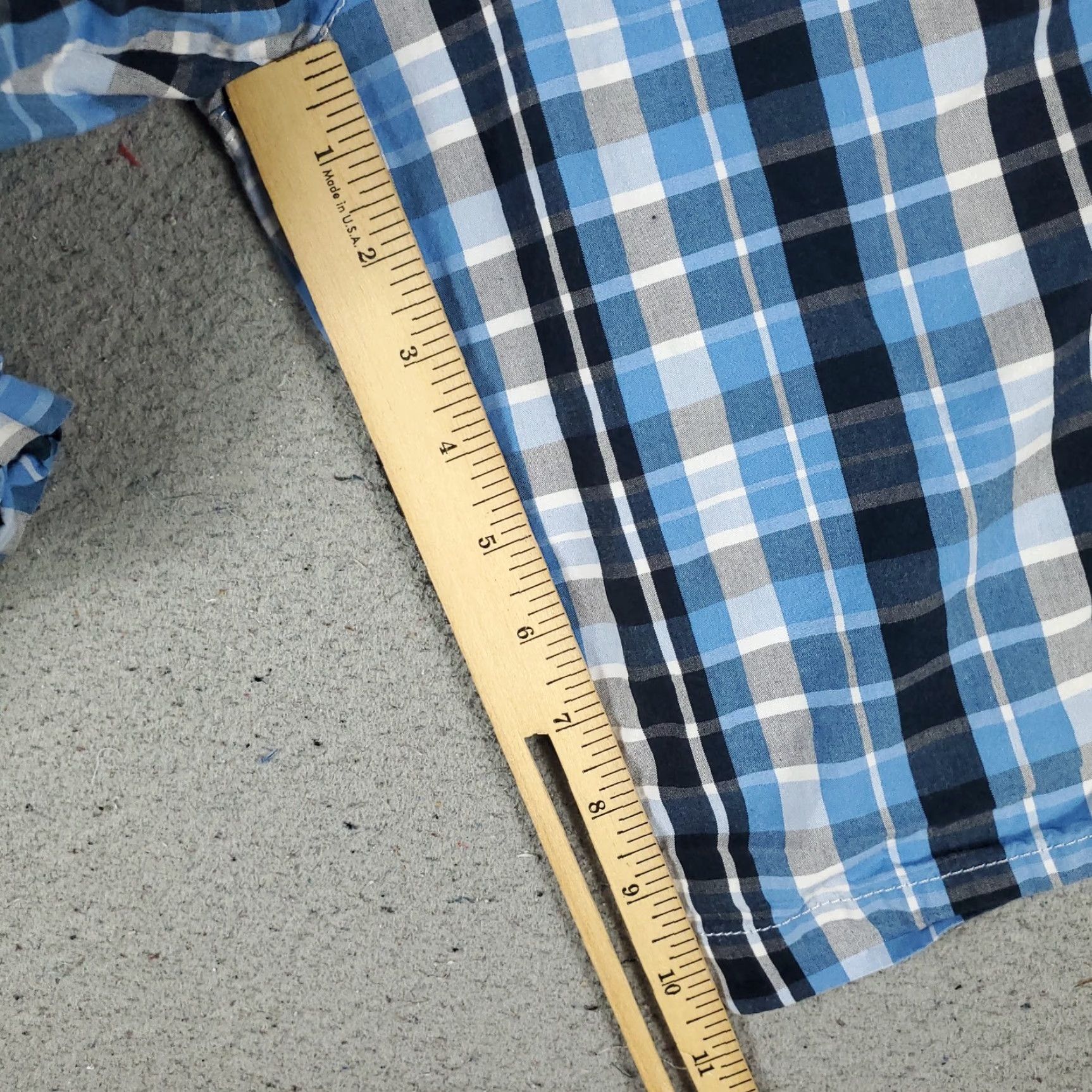 Nike Nike Shorts Mens Size 38 Blue Plaid Cotton Swoosh Cargo Outdoors Size US 38 / EU 54 - 7 Thumbnail