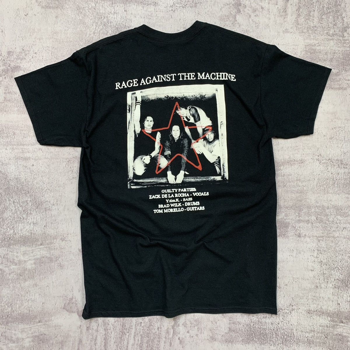 Band Tees × Rage Against The Machine 2019 Rage Against the Machine The Battle of Los Angeles Tee Size US L / EU 52-54 / 3 - 9 Thumbnail
