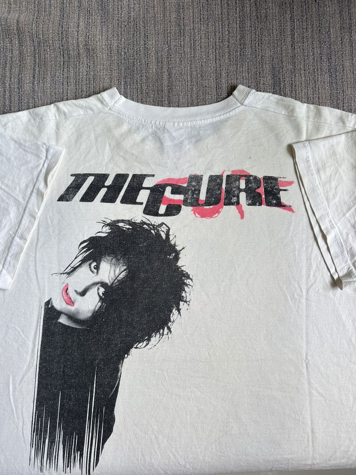 Band Tees Vintage Y2K The Cure English Rock Band Rare FOTL Tag Size US M / EU 48-50 / 2 - 1 Thumbnail