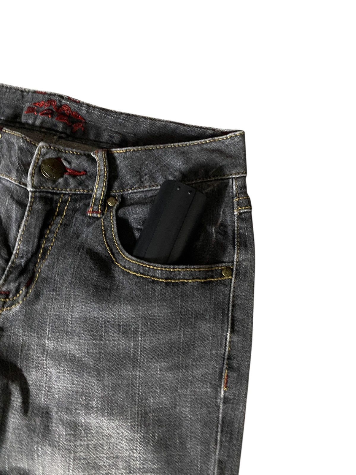 If Six Was Nine 2000's BCBG Skull Cross Studded Flared Jeans Size US 26 / EU 42 - 10 Thumbnail