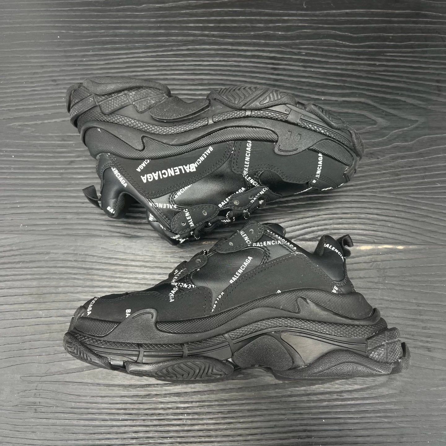 Balenciaga Balenciaga Triples Black 36 VGC (small sole crack) Size US 5.5 / IT 35.5 - 2 Thumbnail
