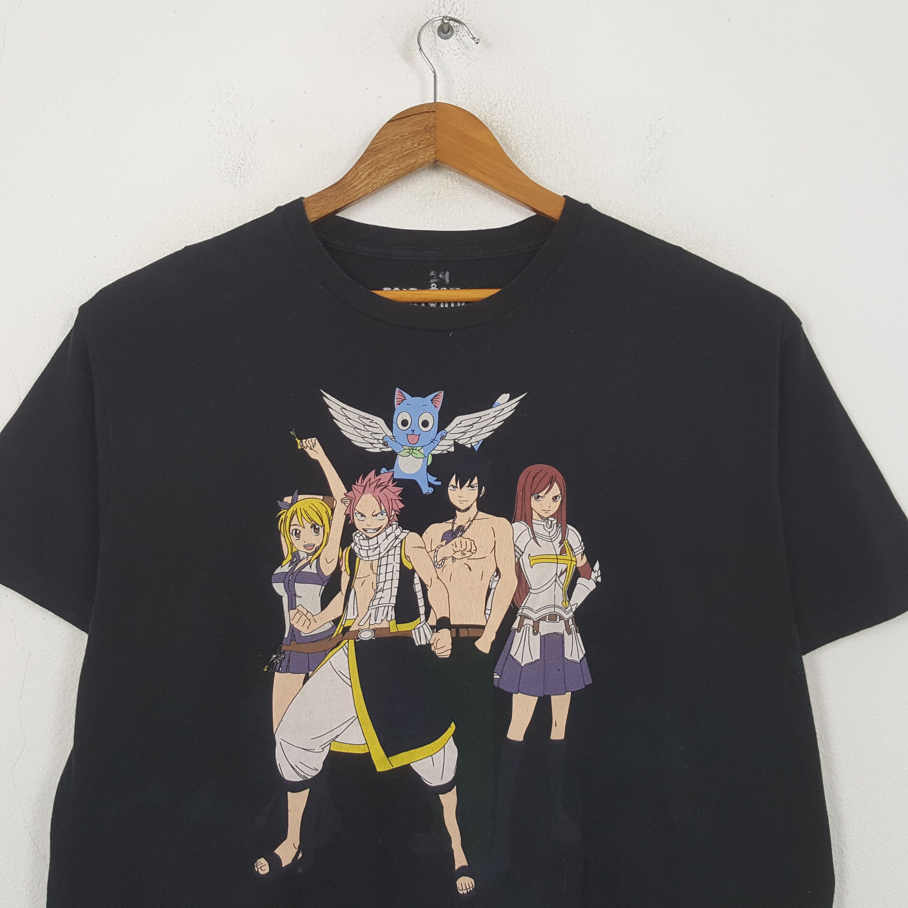 Vintage Vintage Fairytail Japanese Animated Series T-shirt RR26 Size US XL / EU 56 / 4 - 2 Thumbnail
