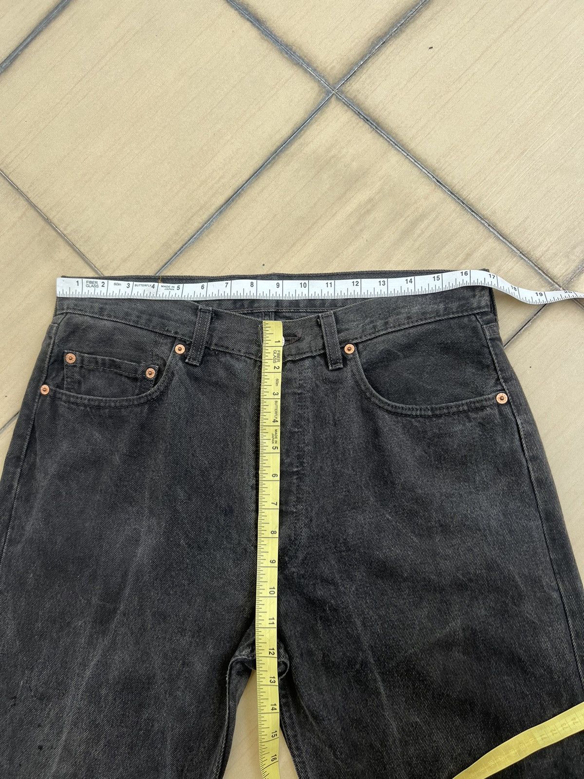 Levi's Vintage 1992 Levi’s 501 Jeans Faded Black Denim Size US 33 - 3 Thumbnail