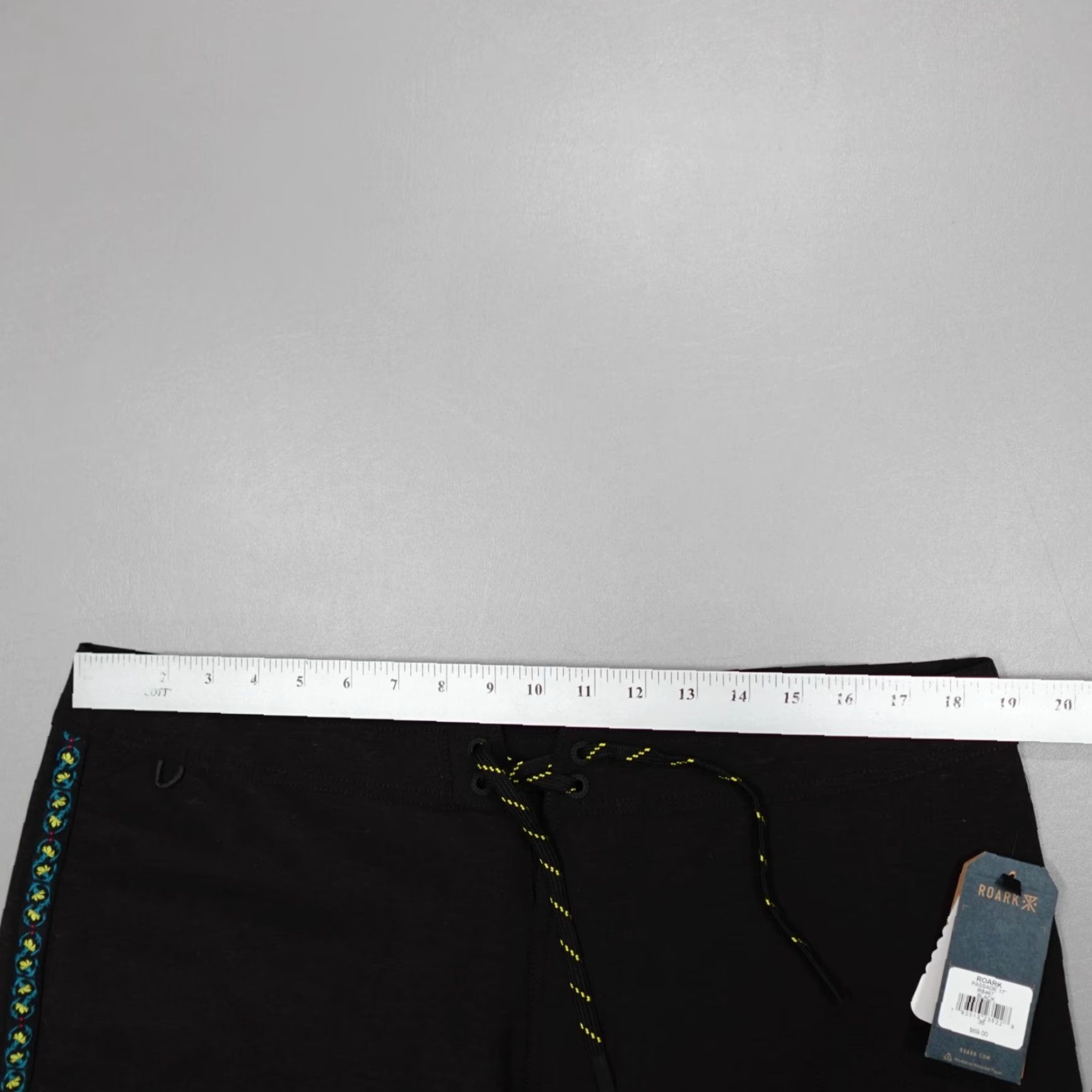 Roark Roark Board Shorts Men 36 Black 17” Hemp Blend RP467 Quick Dry Stretch Above-the-Knee Drawstring Back Pocket Surfing Recreation Size US 36 / EU 52 - 5 Thumbnail