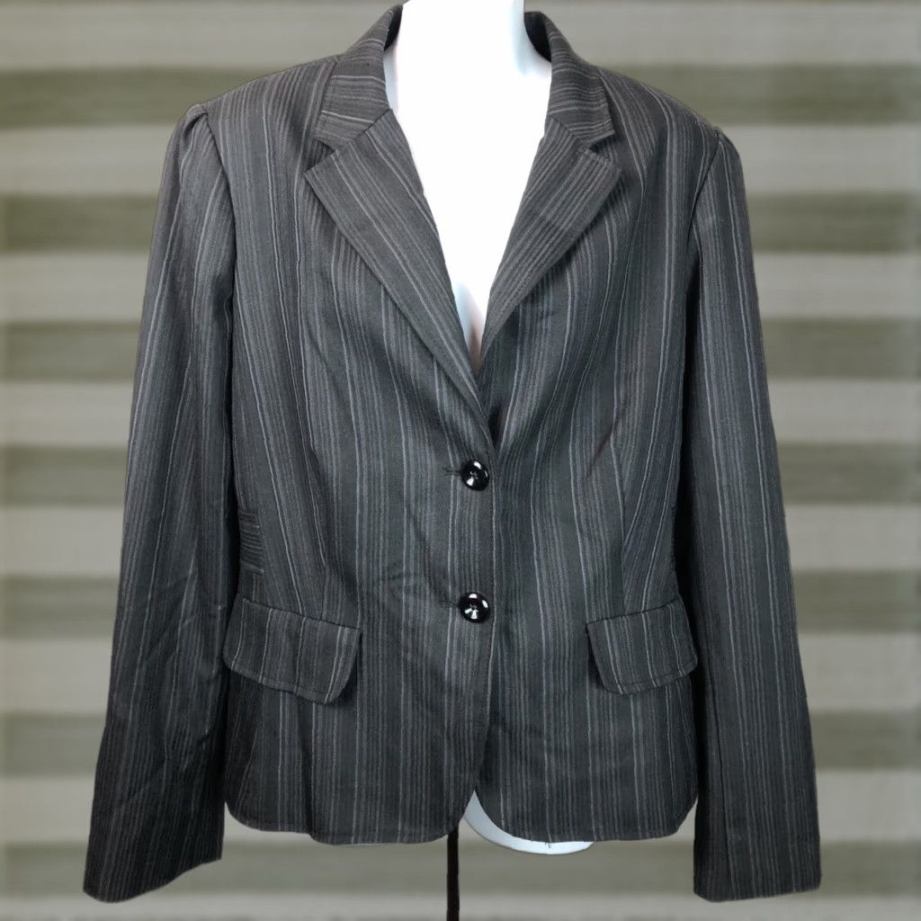 George George Blazer Jacket Striped Notch Collar 2-Button Single-Breasted Black 16 Womens Regular Lined Chest 42 Vintage: No Size XXL / US 16-18 / IT 52-54 - 1 Thumbnail