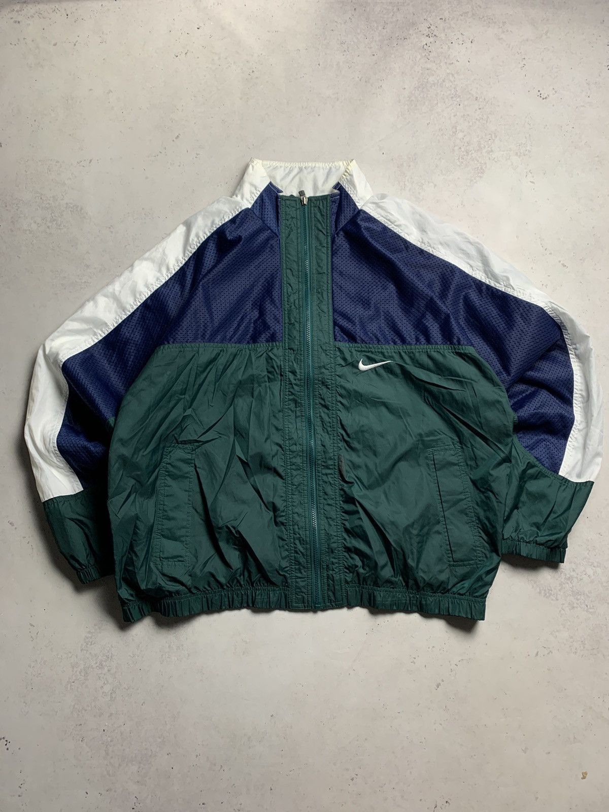Nike Vintage Nike Swoosh Nylon Olympic Jacket Y2K XL Size US XL / EU 56 / 4 - 2 Thumbnail