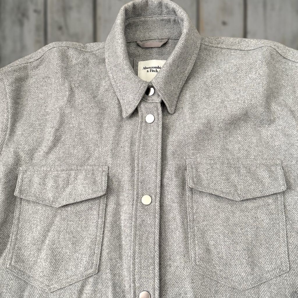 Abercrombie & Fitch Abercrombie & Fitch Shirt Jacket Womens XL Grey Herringbone Wool Blend Shacket Size XL / US 12-14 / IT 48-50 - 1 Thumbnail