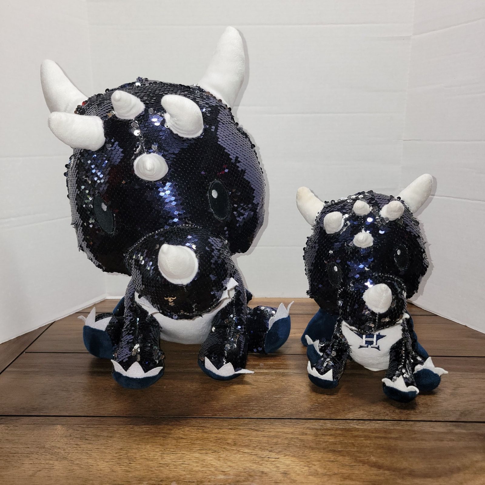 MLB Set 2 Hou Astros All Sequin 2-Color Dragon 15" & 10" Plush Size ONE SIZE - 1 Thumbnail