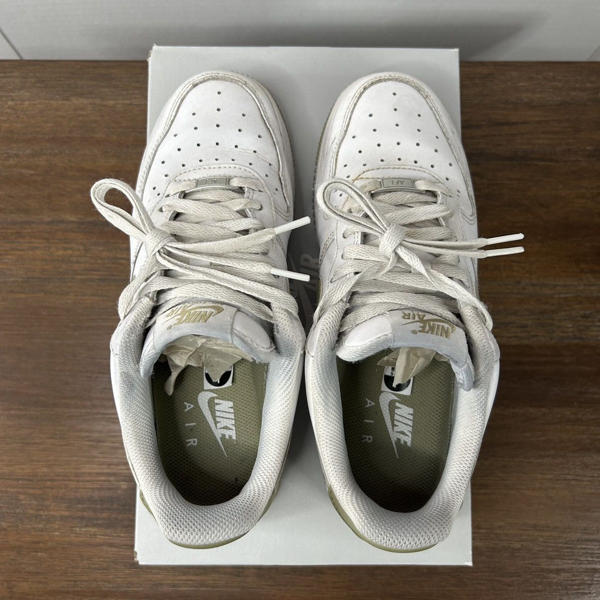 Nike Nike Air Force 1 '07 White Neutral Olive Size M7/W8.5 Size US 7 / EU 40 - 6 Thumbnail