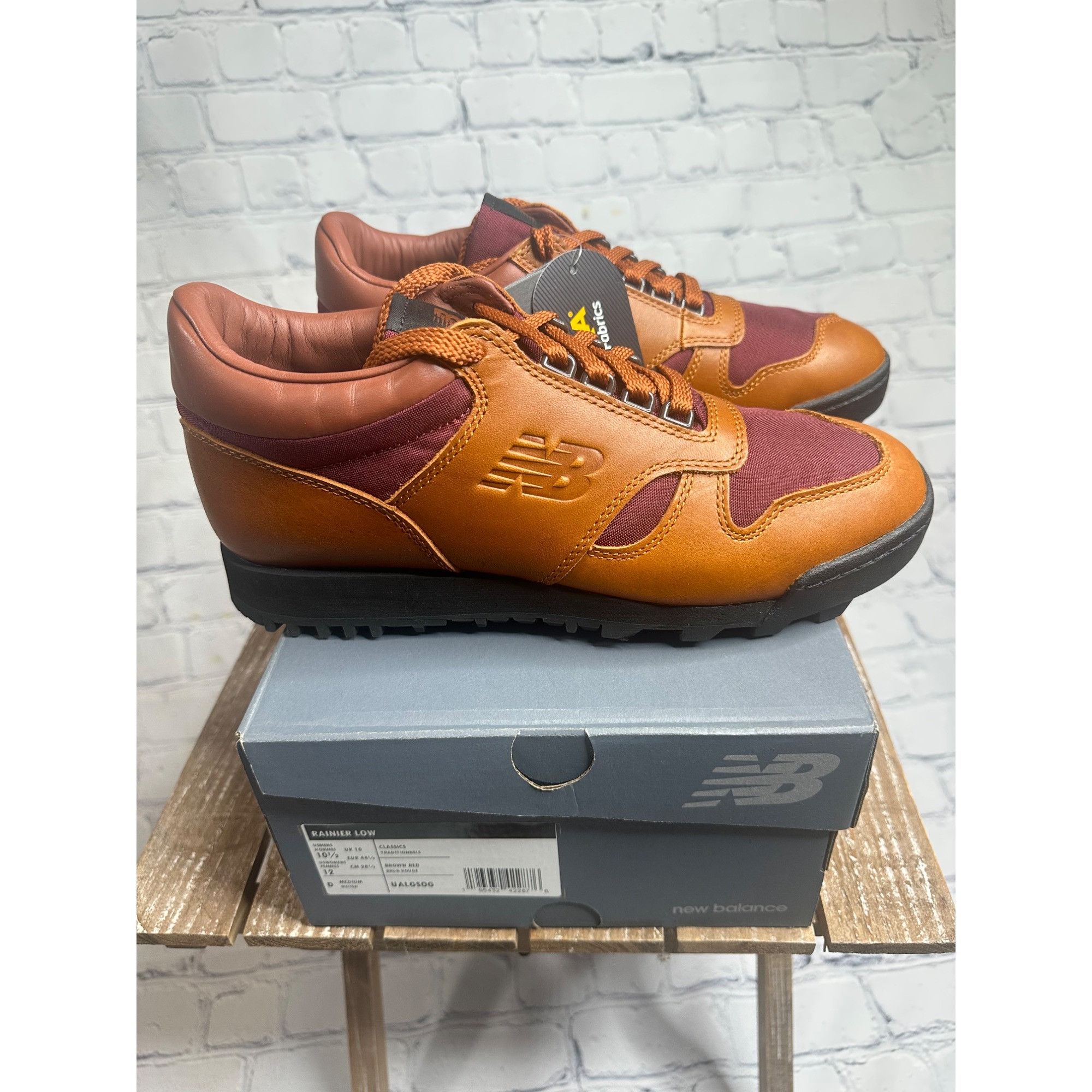 New Balance New Balance Rainier Low Size US 10.5 / EU 43-44 - 1 Thumbnail