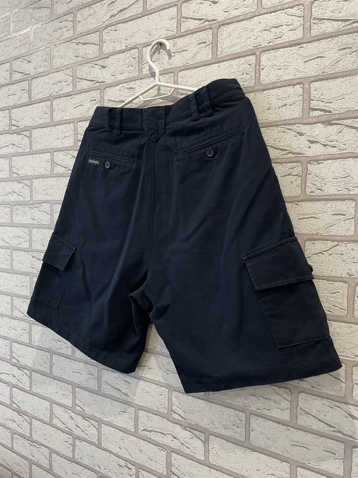 Yves Saint Laurent Yves Saint Laurent Vintage YSL Cargo Shorts Navy Blue Size US 30 / EU 46 - 9 Thumbnail