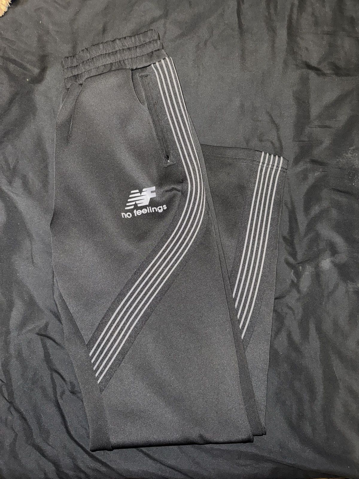 Other “No Feelings” Black Long Sweatpants Size S Size US 29 - 1 Thumbnail