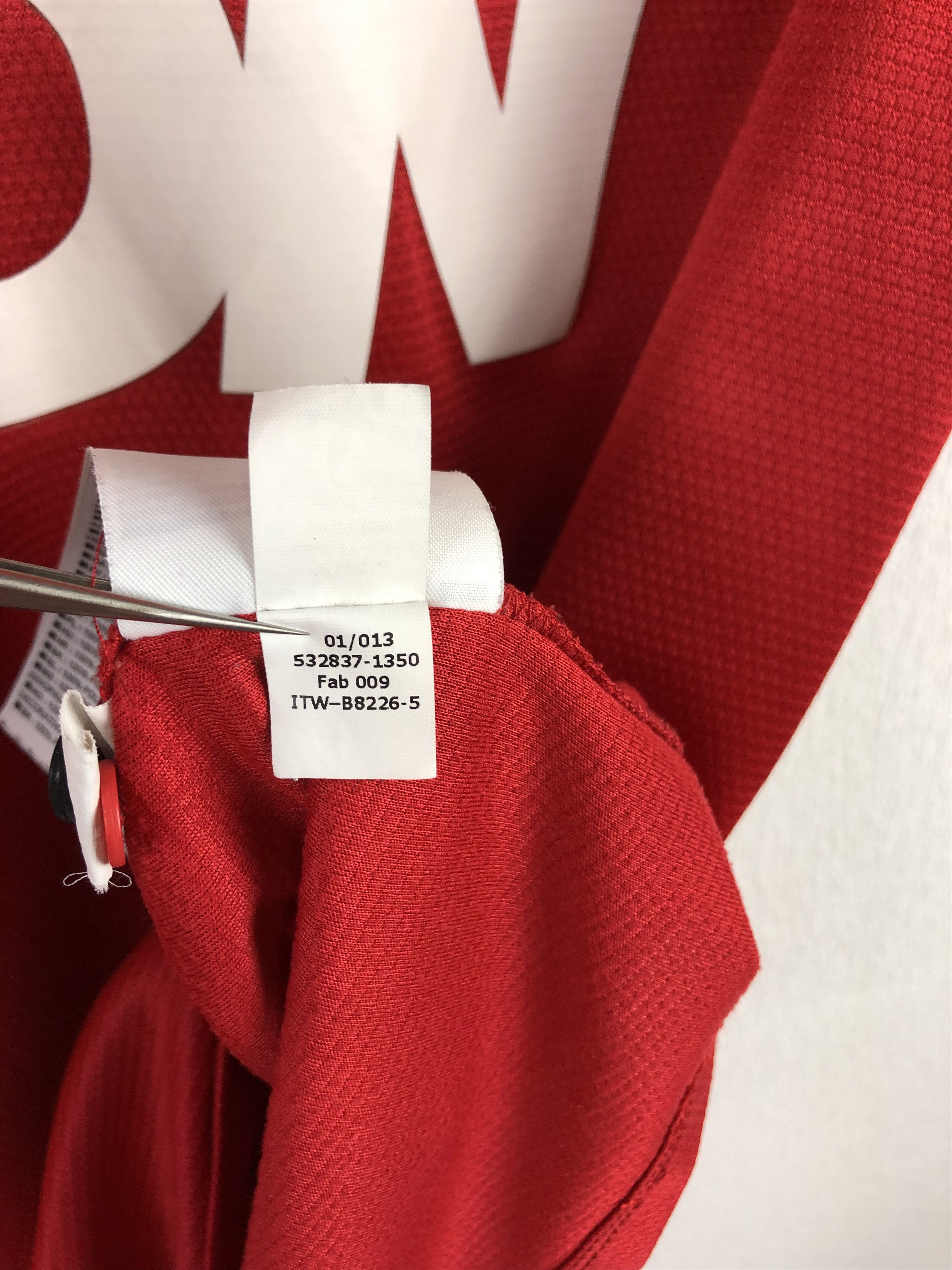 Nike Manchester United football shirt 2013 Soccer Nike Jersey Size US M / EU 48-50 / 2 - 14 Thumbnail