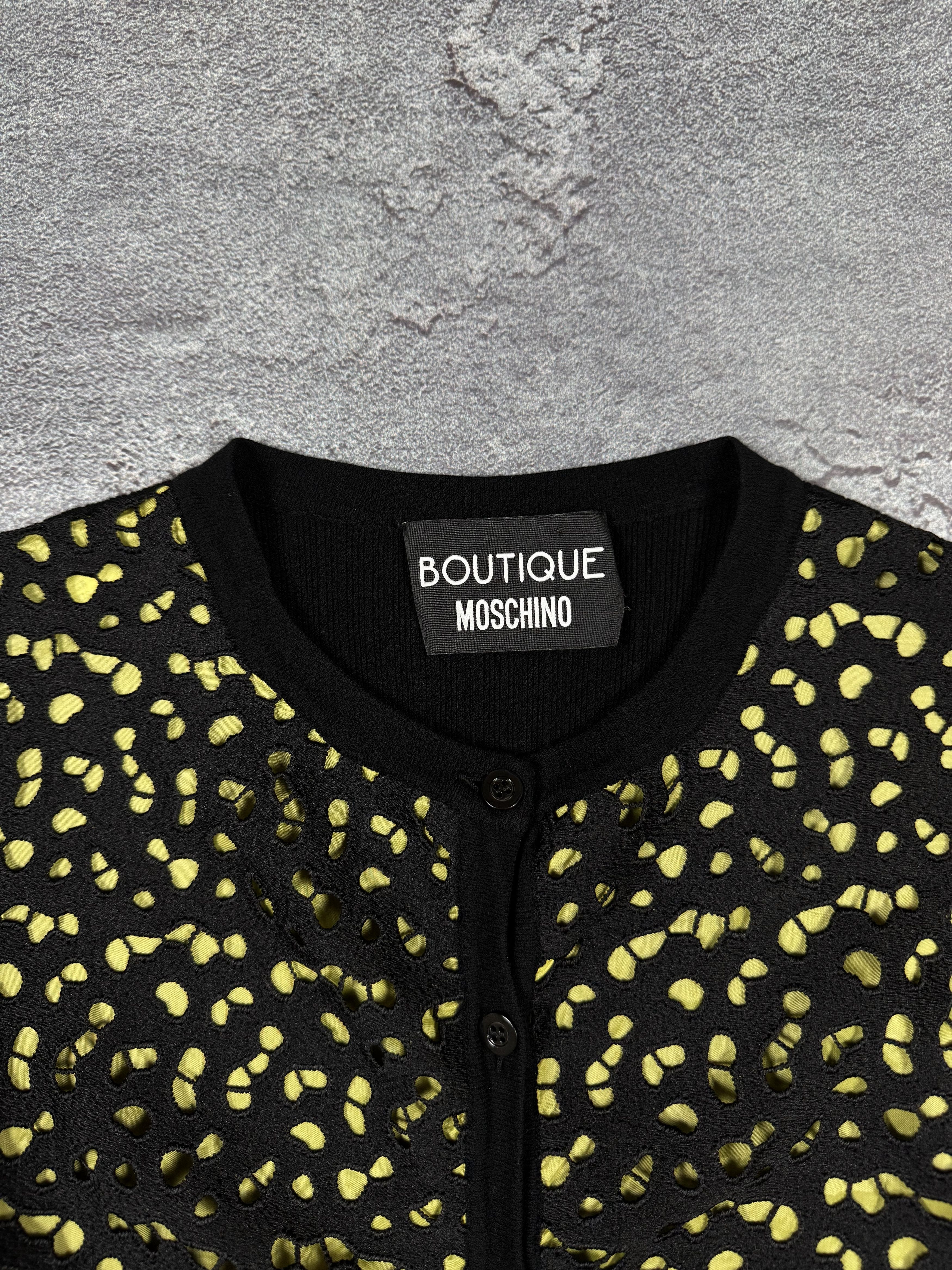 Moschino Boutique Moschino Women's Button Sweater Size M Luxury Size M / US 6-8 / IT 42-44 - 4 Thumbnail