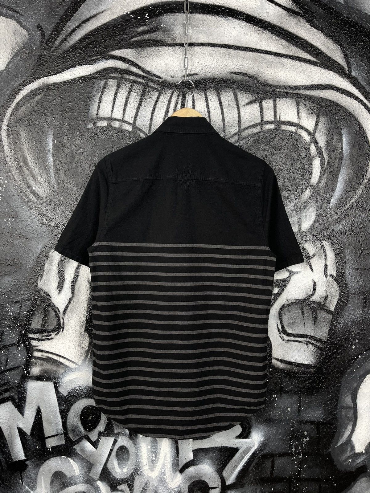 The Hundreds The Hundreds Button Up Short Sleeve Shirt Men’s Size S Size US S / EU 44-46 / 1 - 3 Thumbnail