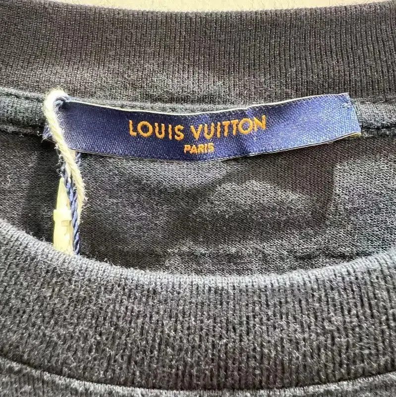 Louis Vuitton Louis Vuitton Black Cotton Men's T. Size US M / EU 48-50 / 2 - 2 Thumbnail