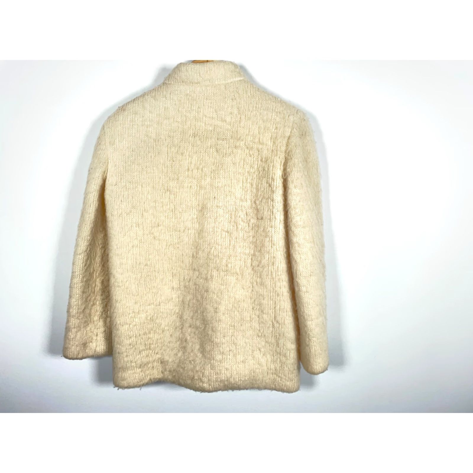 Vintage VINTAGE Hilda Ltd. Pure Wool Zip Sweater Women’s Medium Ivory Lined Sweater Iceland 60s Size M / US 6-8 / IT 42-44 - 2 Thumbnail