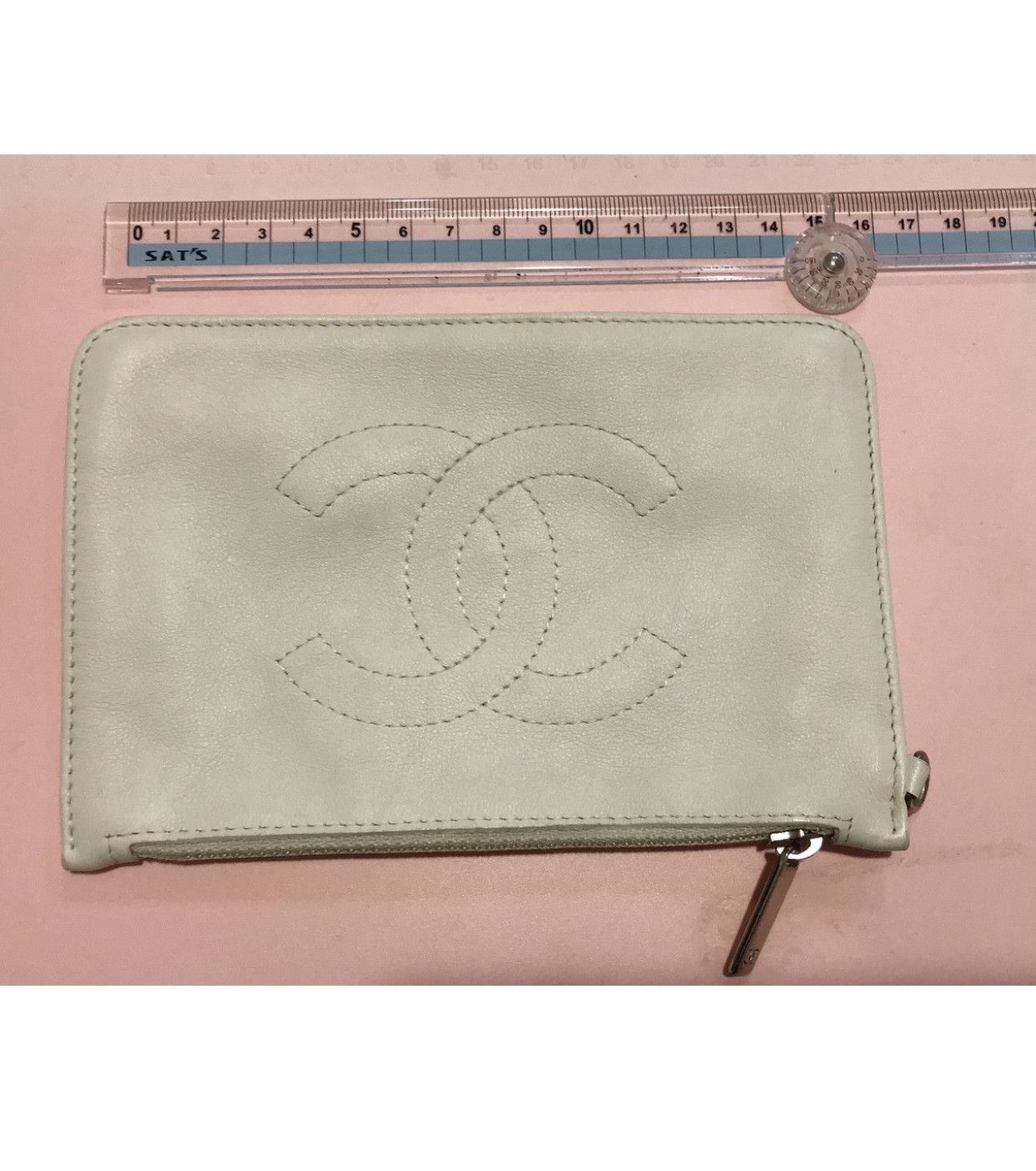 Chanel Vintage Chanel Pouch Coin Leather Case White Pink Silver Size ONE SIZE - 8 Thumbnail