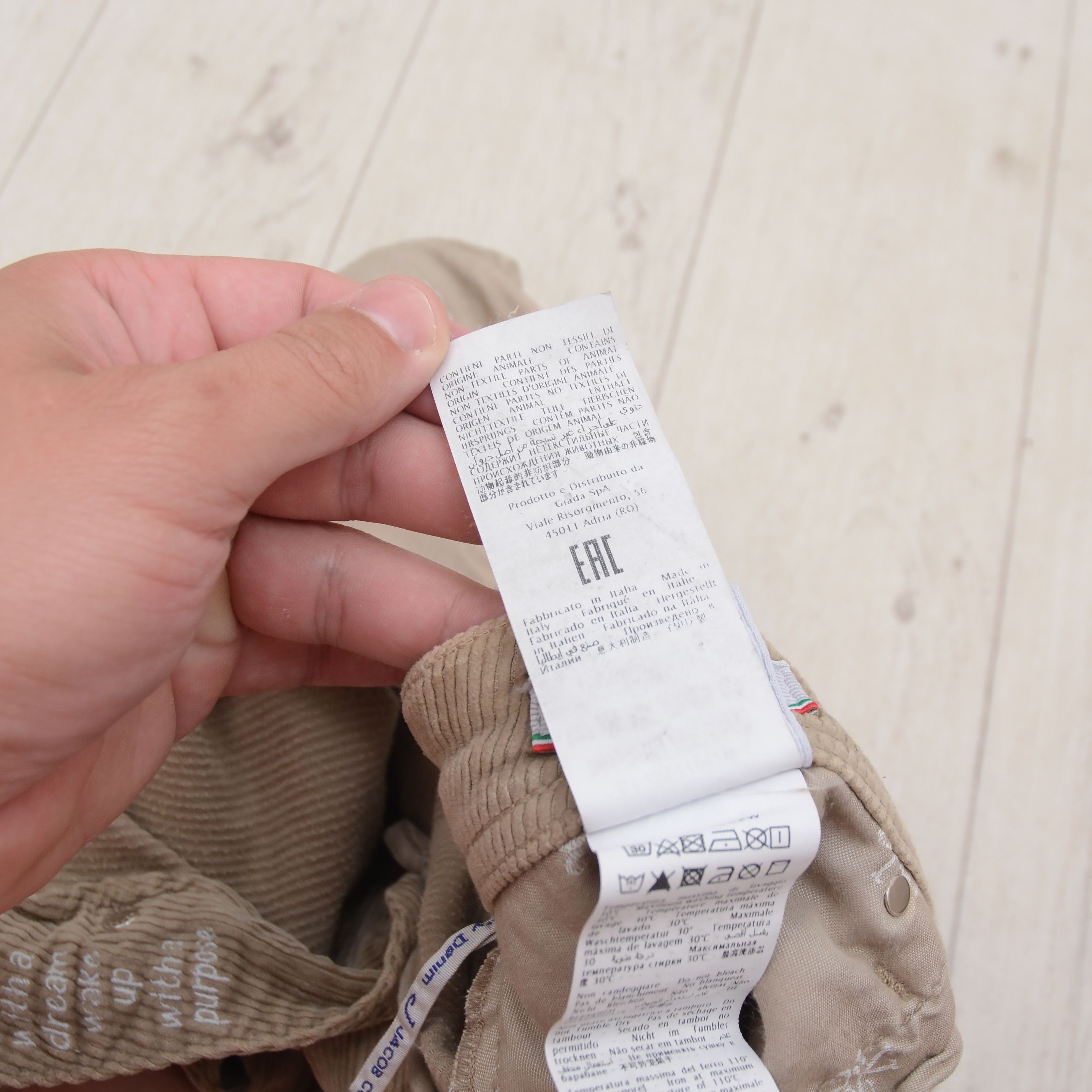 Jacob Cohen Jacob Cohen Classic Corduroy Bard Chino W36 Pants Size US 36 / EU 52 - 20 Thumbnail