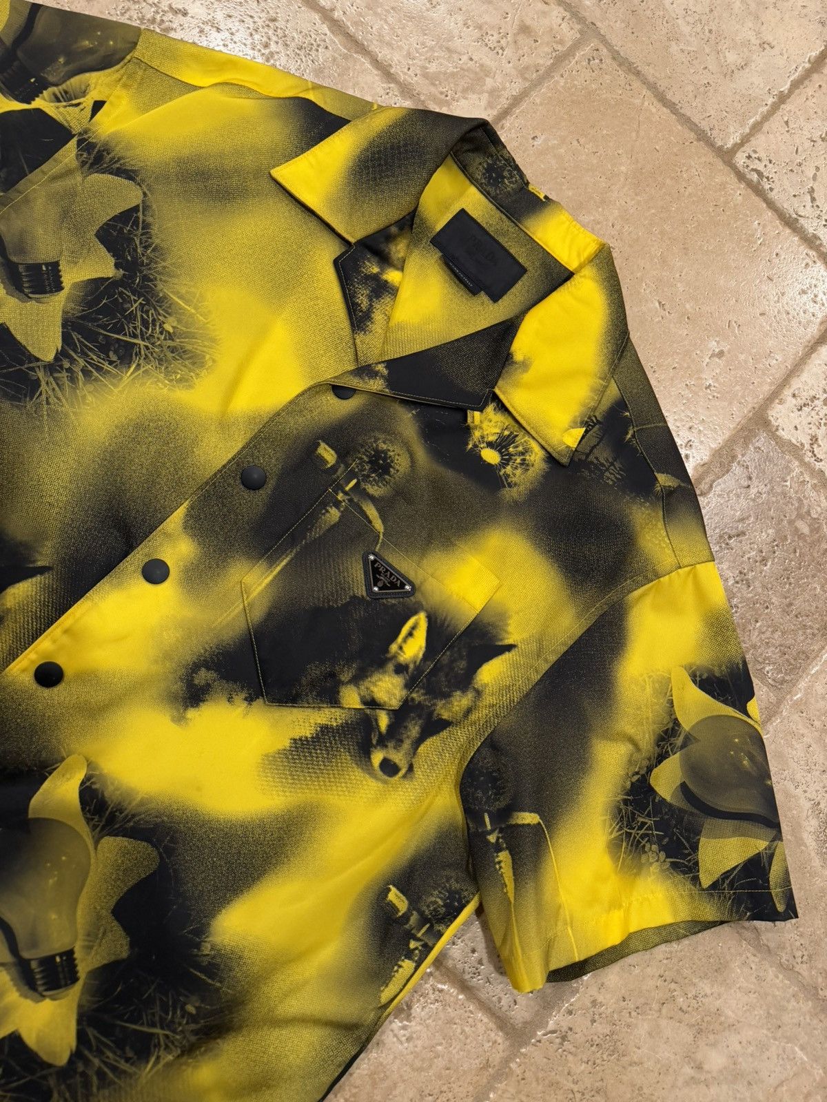 Prada Prada Abstract Fox-Print Yellow Nylon Yellow Bowling Shirt Size US L / EU 52-54 / 3 - 5 Thumbnail