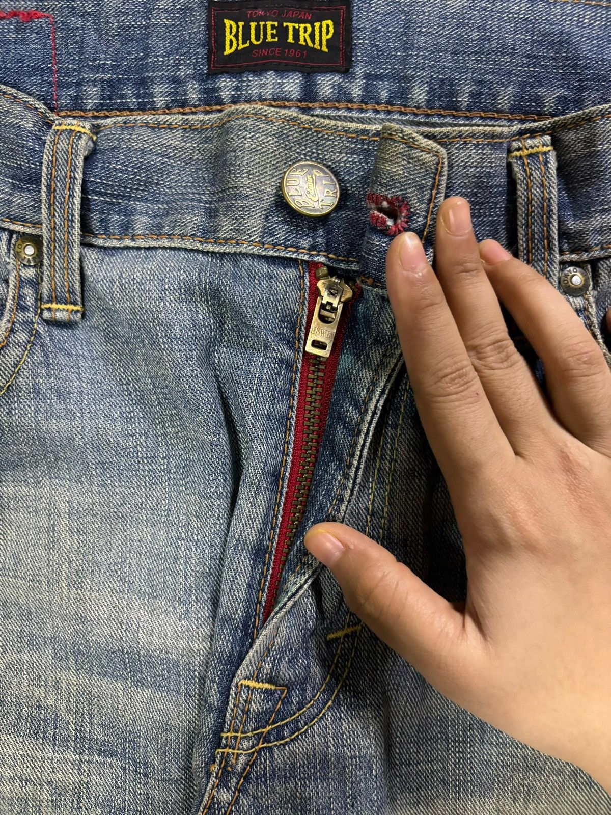 Edwin × Japanese Brand Vintage Japanese Edwin Blue Trip Mud Wash Ripped Baggy Jeans Size US 34 / EU 50 - 3 Thumbnail