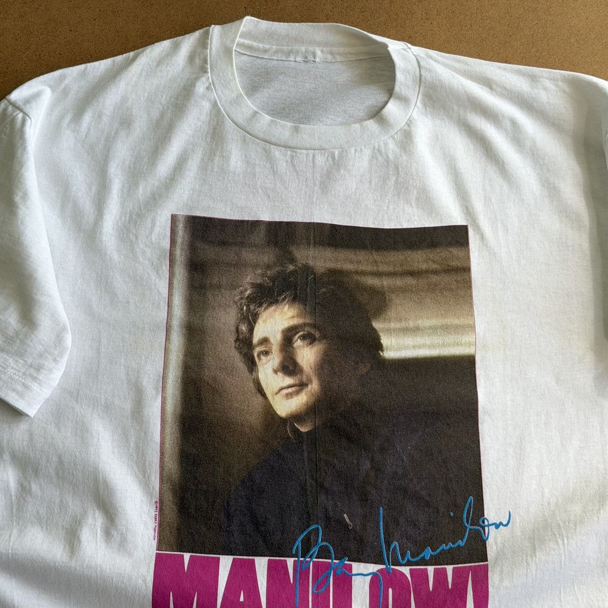 Band Tees Vintage 1993 Barry Manilow Hits Tour Promo Single Stitch Tee Size US XL / EU 56 / 4 - 3 Thumbnail
