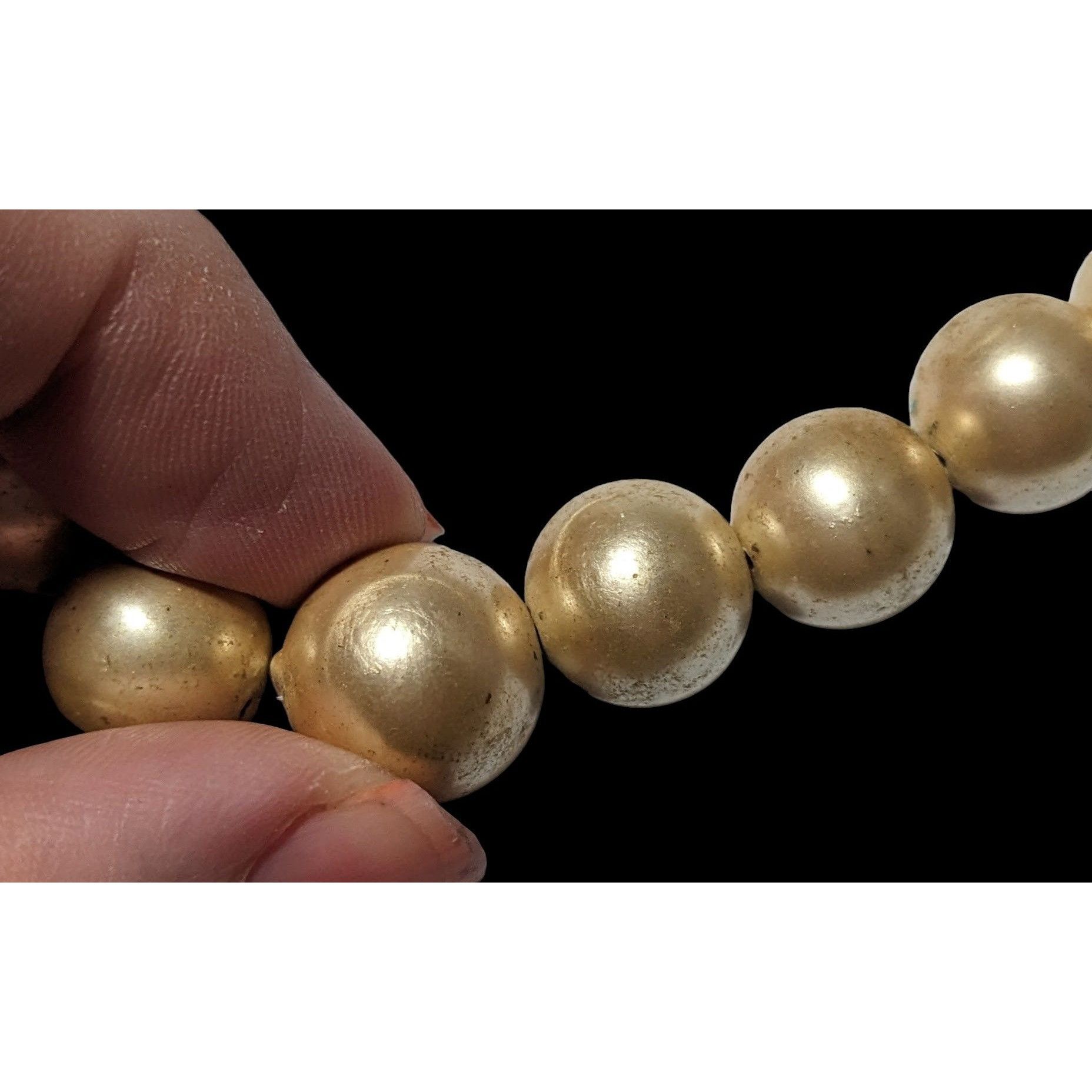 Other Vintage Gold Faux Pearl Costume Necklace Size ONE SIZE - 3 Thumbnail