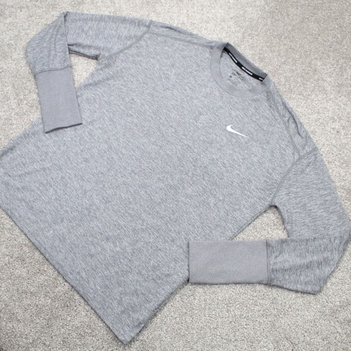 Nike Nike Essential Running Shirt Womens Medium Gray Polyester Spandex Long Sleeve Pullover L/S Dri-Fit Size M / US 6-8 / IT 42-44 - 3 Thumbnail