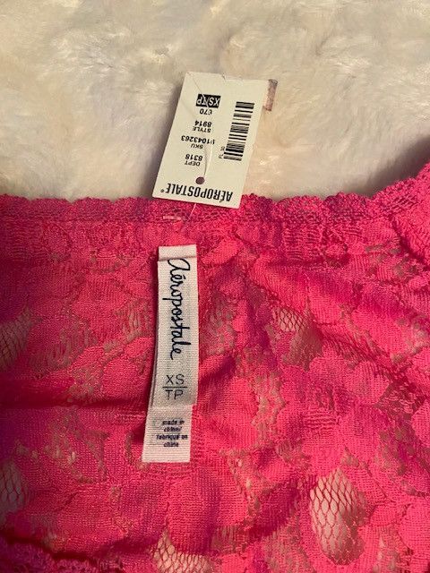 Aeropostale AEROPOSTALE All-lace Sheer Peplum Top NWT Size XS / US 0-2 / IT 36-38 - 5 Thumbnail
