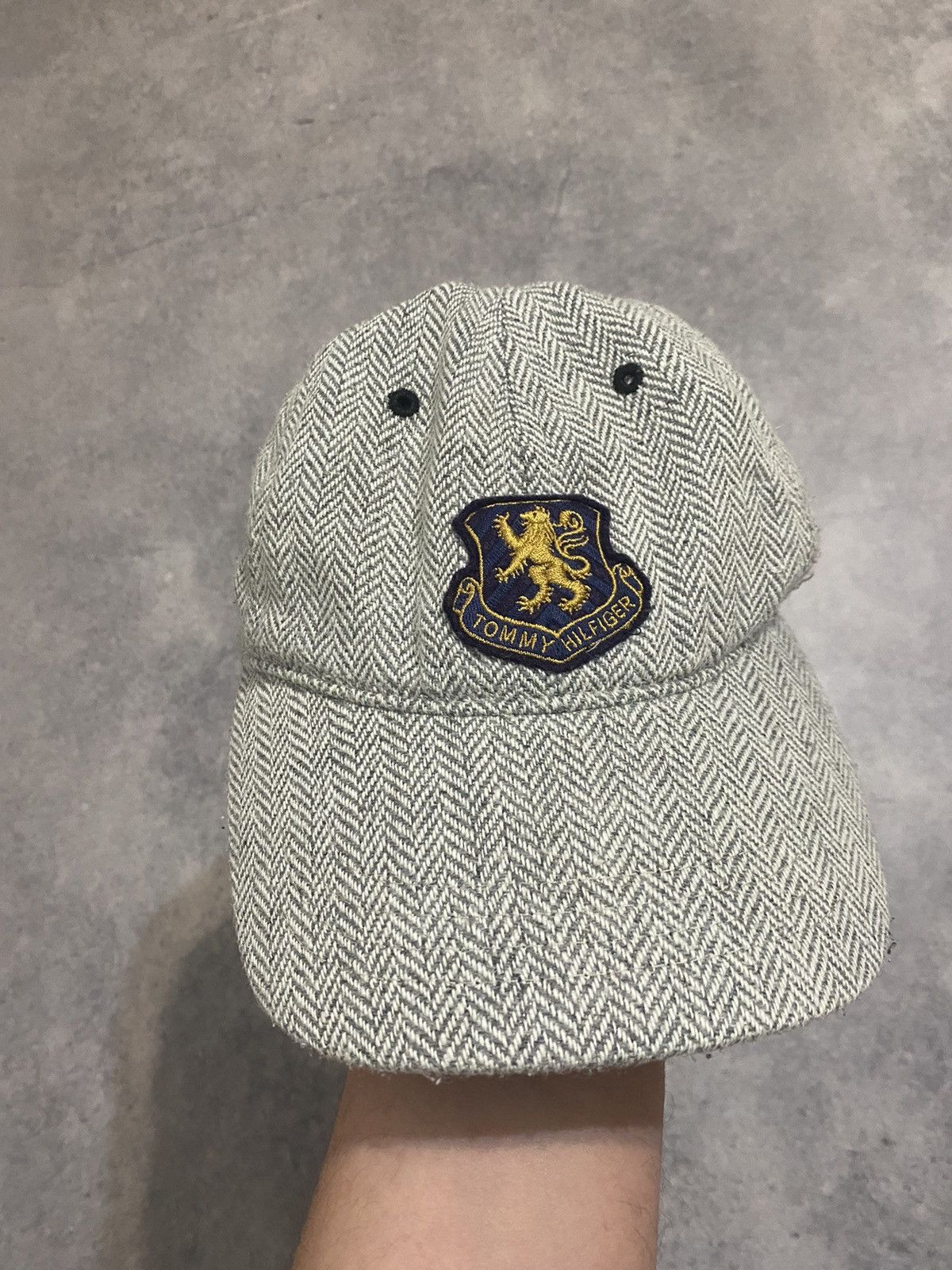 Tommy Hilfiger × Vintage Vintage 2009 Tommy Hilfiger Wool Hat Cap Size ONE SIZE - 1 Thumbnail