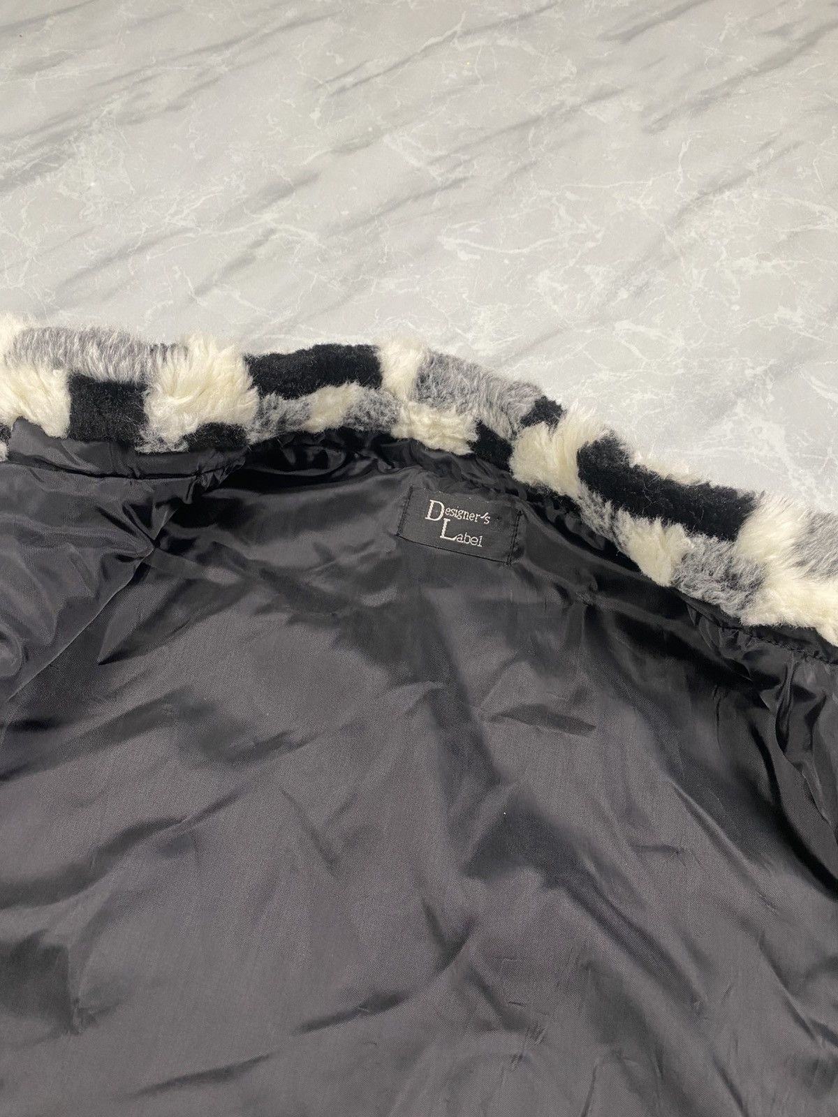 Japanese Brand Designer’s Label Japanese Brand Faux Fur Vest Jacket Size S / US 4 / IT 40 - 3 Thumbnail
