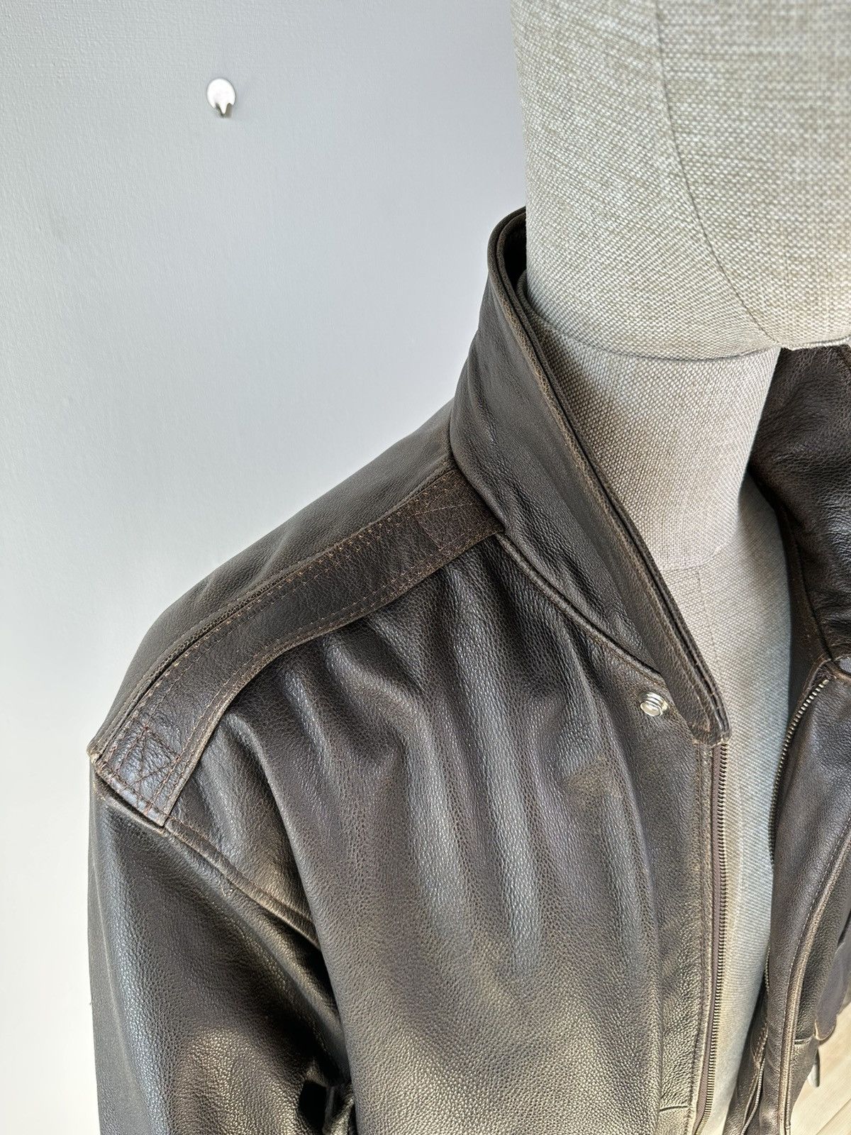 Vintage Vintage A-2 Flyers Leather Bomber Jacket Air Force Size US XL / EU 56 / 4 - 10 Thumbnail