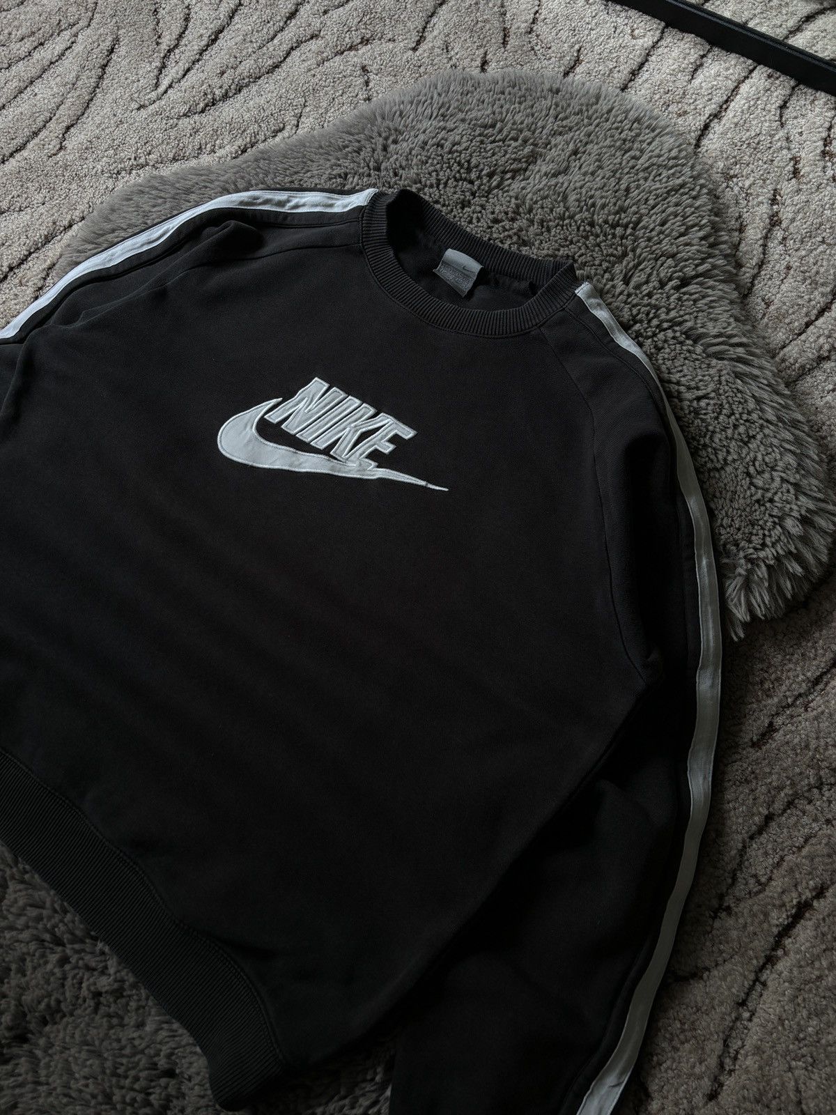 Nike × Vintage Nike Vintage Sweatshirt Crewneck sun faded Sweater Size US S / EU 44-46 / 1 - 4 Thumbnail