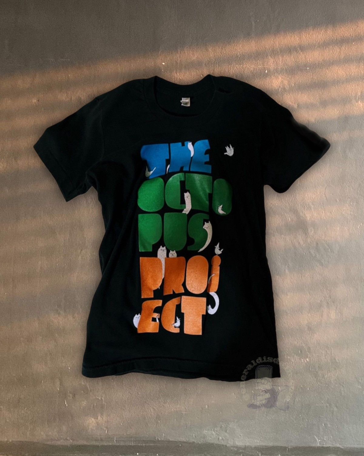 Band Tees 🐙The Octopus Project 2011 kittens tour tee RARE EDM festival Size M / US 6-8 / IT 42-44 - 1 Thumbnail