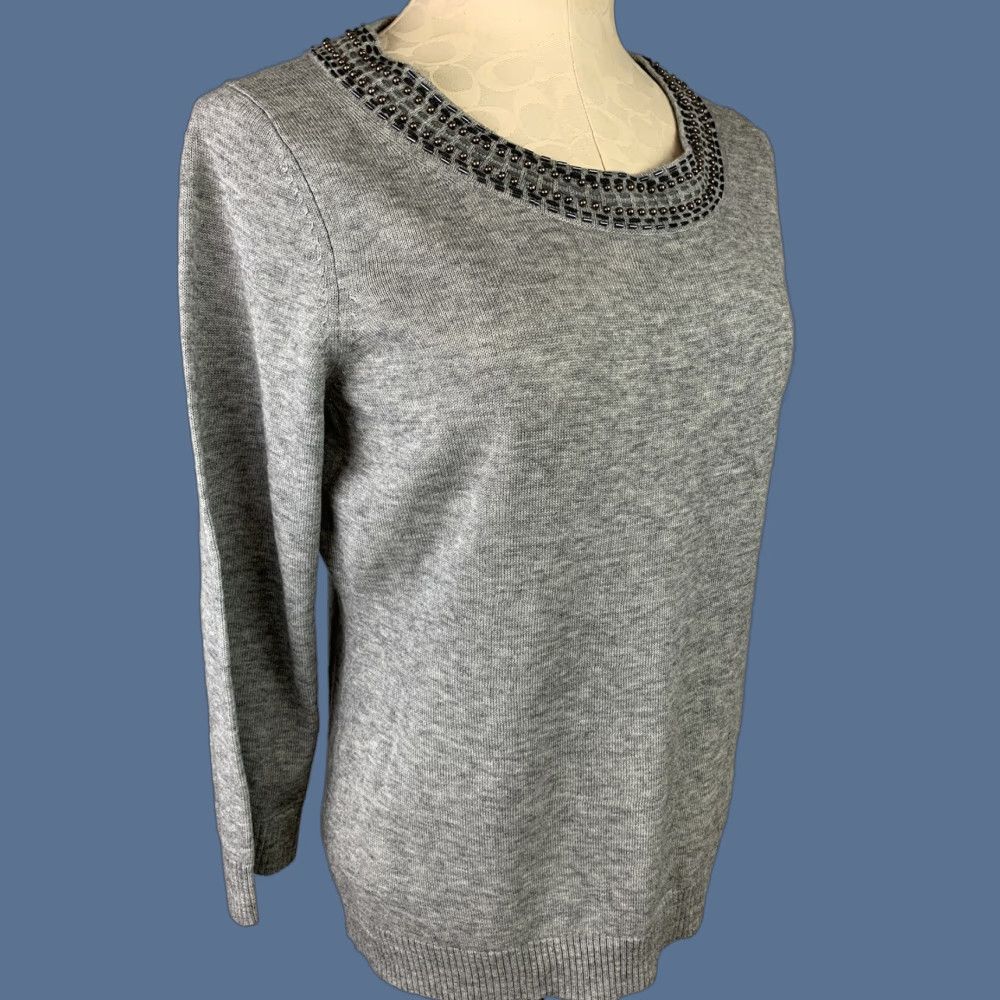 Banana Republic VINTAGE Banana Republic Large Gray Beaded Neckline Wool Blend Sweater Women Size L / US 10 / IT 46 - 1 Thumbnail