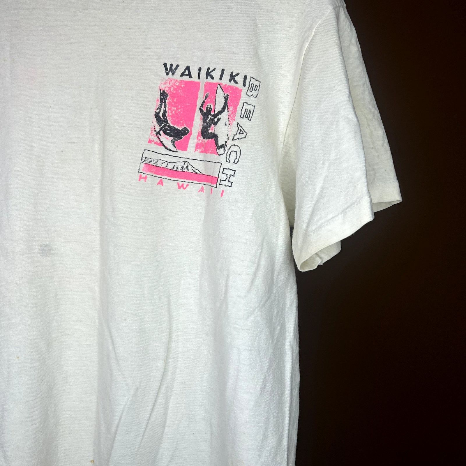 Hanes × Vintage Vintage 90s Waikiki Surfer T-Shirt Fader Size US L / EU 52-54 / 3 - 7 Thumbnail