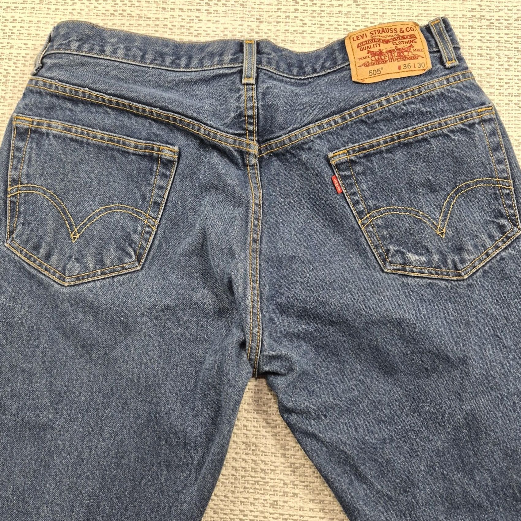 Levi's Levi's 505 Jeans Mens 36x30 Blue Medium Wash Regular Fit Straight Leg Denim Pants Size US 36 / EU 52 - 3 Thumbnail